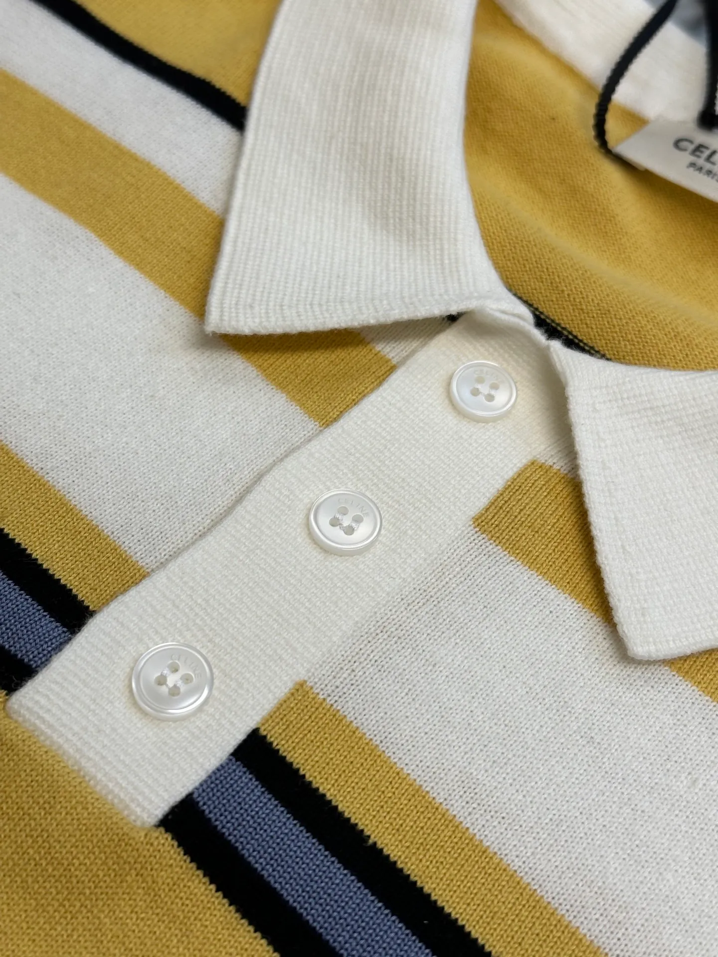 🅿️472 Celine loose fit contrast striped POLO shirt with TRIOMPHE embroidery, loose fit, dropped shoulder design, ribbed trim, 3 mother-of-pearl buttons engraved with CELINE size: s m l
