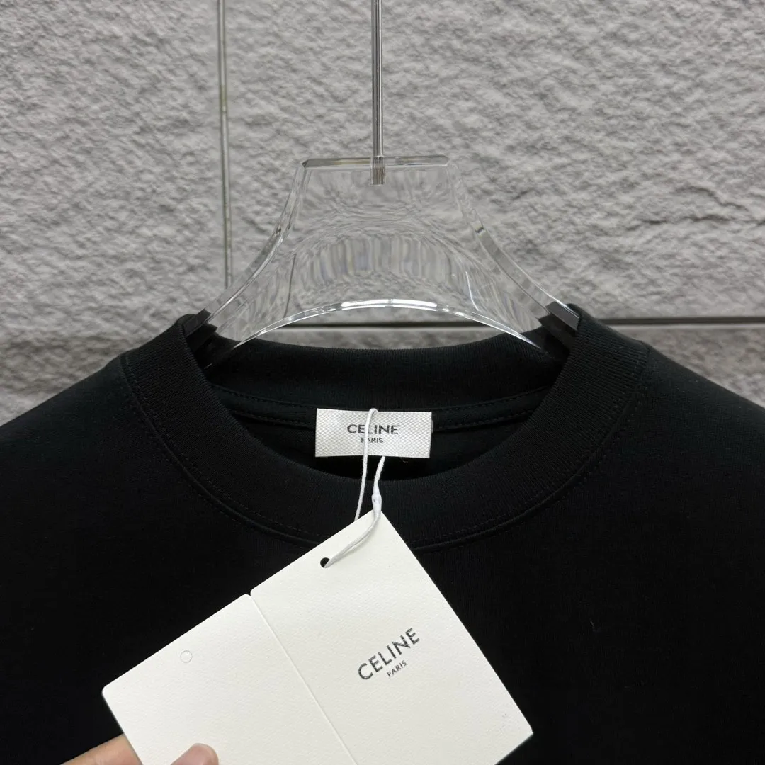 🅿️180 Celi*ne Celin Celin 2025 spring and summer style simple letters three-dimensional foaming process personalized logo customized double yarn plain cotton fabric short-sleeved T-shirt for men and women. Size: S (90-130 catties) M (120-150 catties) L (140-165 catties) XL (160-180 catties) XXL (180-210 pounds) Color: black white