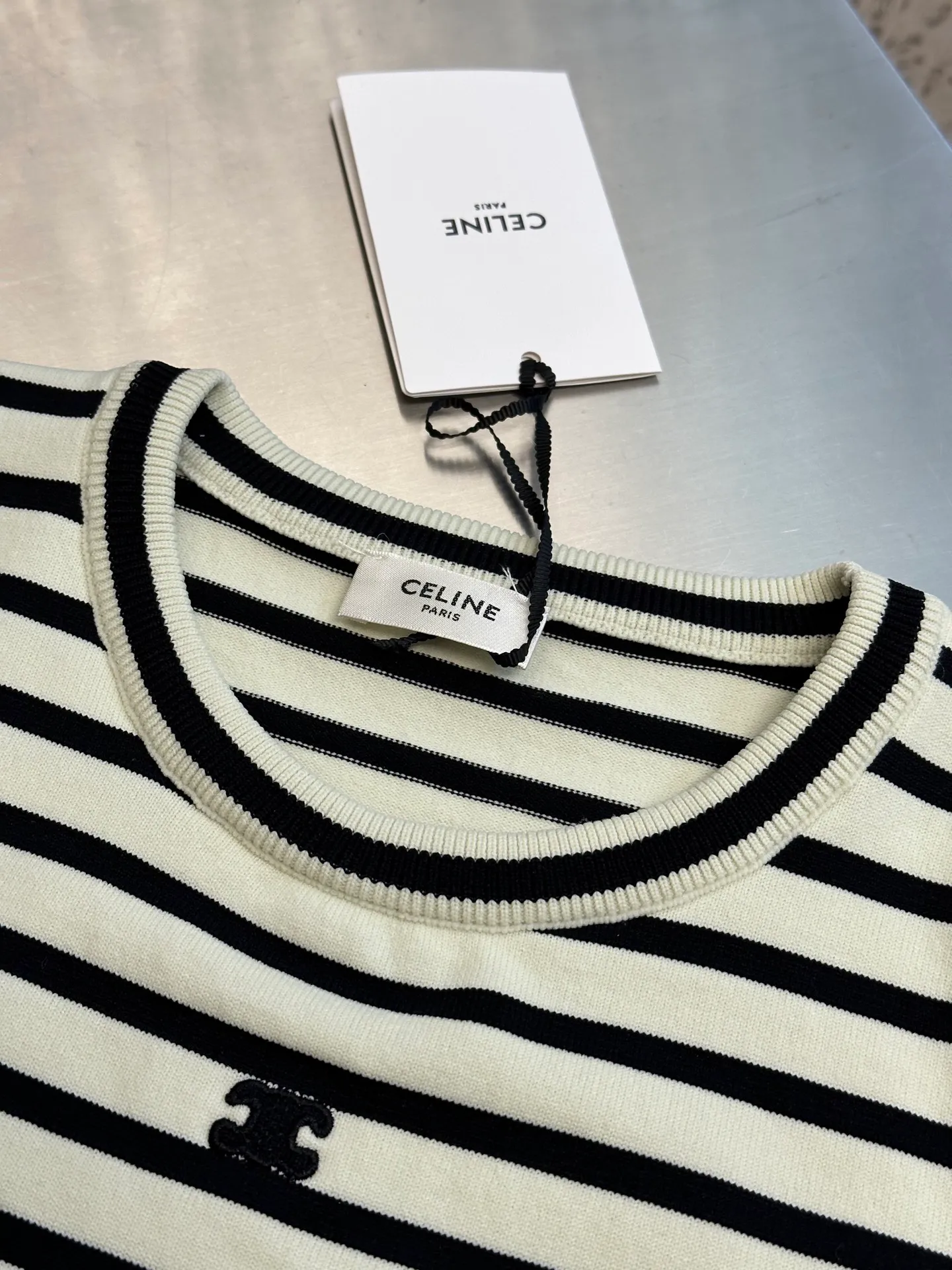 🅿️400 Celine striped knitted vest with TRIOMPHE patch, classic fit and ribbed trim.  size：s m l