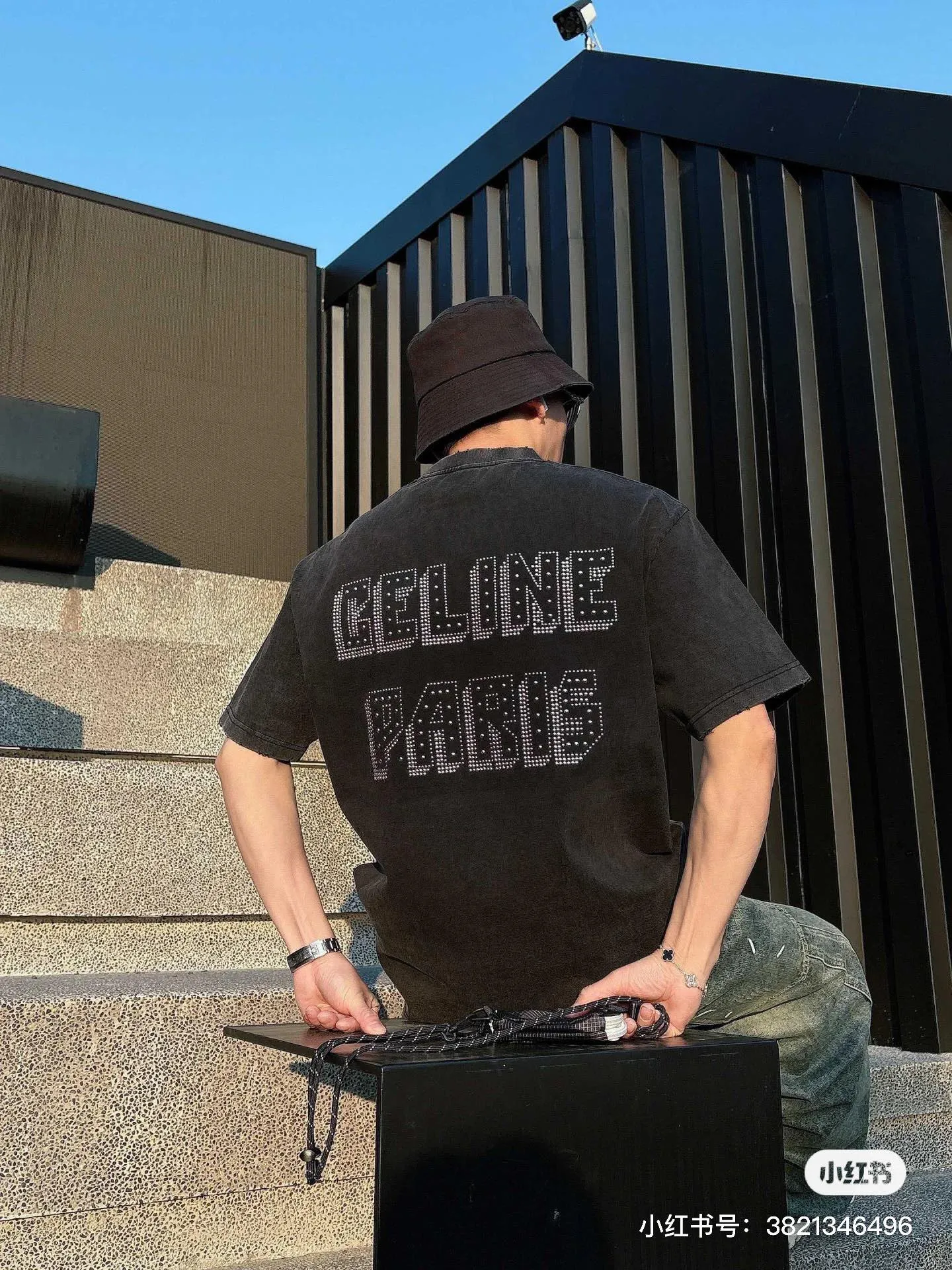 🅿️158 M248#Celine•🇫🇷25ss new style distressed washed and ironed short-sleeved T-shirt ✅✅✅ Focus on quality and compare at will Size: S M L Color: Black