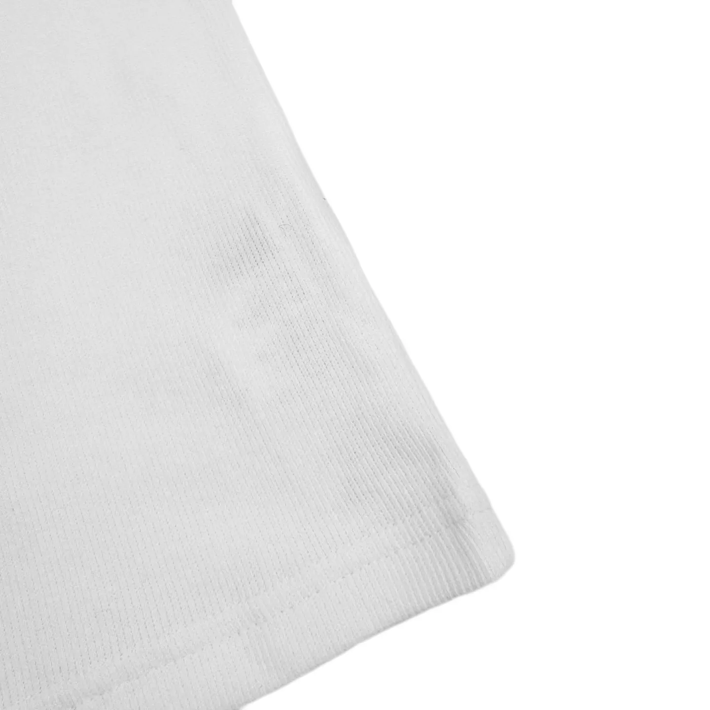 🅿️310 [Exclusive supply] Celine Arc de Triomphe embroidered knitted long sleeves (white). Original purchase and development of 5,900. The fabric is made of custom-made elastic and tough cotton knitted silk. It is soft and smooth, comfortable and skin-friendly. It is based on pure and simple white. The iconic Celine Arc de Triomphe embroidery is embroidered on the chest. It is lifelike and highly recognizable. The classic Henry collar shape and three buttons are neatly arranged, adding a touch of retro charm to the simple body. Showing elegant style, minimalist elegance, natural craftsmanship, using imported machine embroidery technology, using advanced computer control systems and precision mechanical components to realize the Arc de Triomphe embroidery operation with high precision, smooth and delicate lines, and the fabrics have been washed, with better hand feel and texture, not easy to deform, not easy to shrink, not easy to fade, and maintain long-term beauty. Size:S/M/L/XL