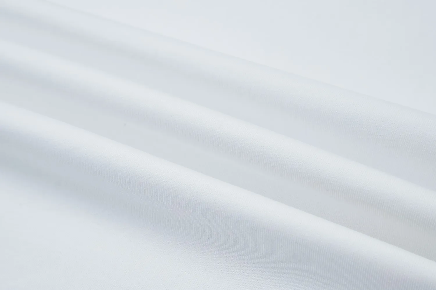 🅿️200 ✨CEL✨🆕25SS spring and summer new short-sleeved style, light luxury, a must-have item for daily commuting for men and women, correct version, welcome to compare, detailed features · 260g 100% pure cotton double yarn jersey fabric · Custom dyed in the same cylinder, special thickened 32 double-ply 1X1 threads · Double-needle stitching and cross-stitch technology · Original main mark, washed tag, brand moisture-proof paper packaging Color: black/white Size: S/M/L/XL