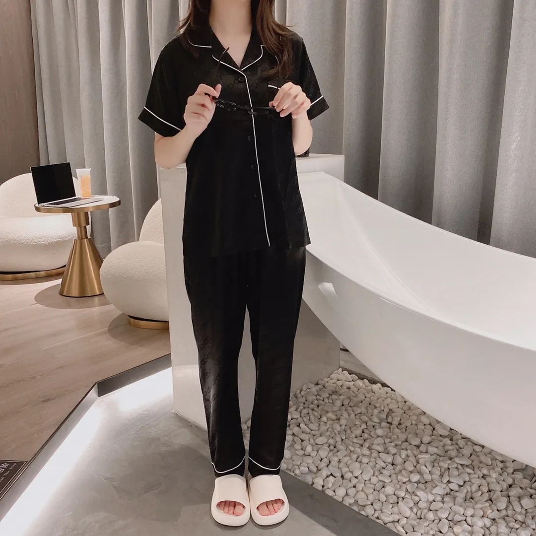🅿️360 CELINE home wear, high-definition Korean silk fabric, soft and comfortable, same style for men and women, women's size: XS～M, men's size: M～XXXL