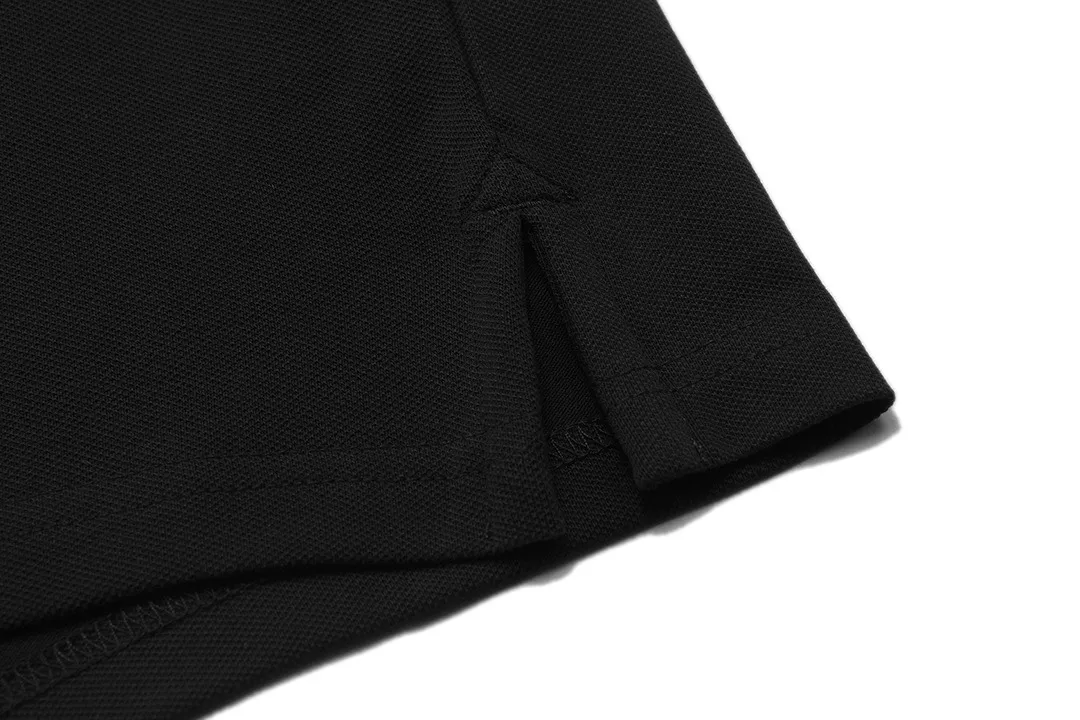 🅿️190 Celine Celine 2025 new model Arc de Triomphe logo embroidery, same style for men and women, casual polo shirt ·Customized pique cotton fabric ·Imported Tajima machine embroidery technology ·Collar label, hangtag, main mark and three labels complete Color: Black Size: M-XXXL