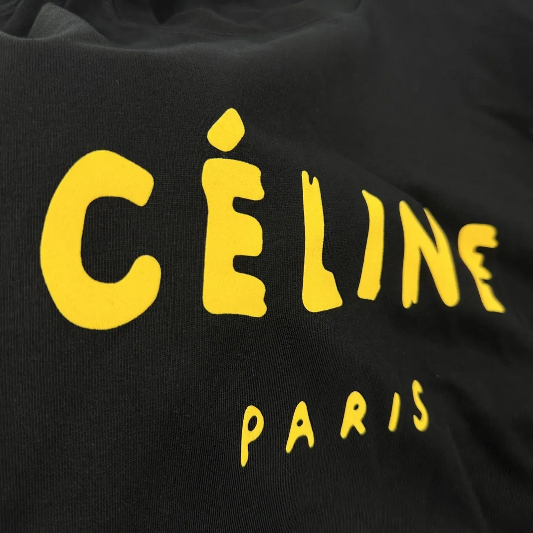 🅿️180 Celi*ne Celi*ne 2025 spring and summer style Simple colorful letters Flocking technology Personalized logo Customized double yarn plain cotton fabric Short-sleeved T-shirt Unisex Size: S (90-130 catties) M (120-150 catties) L (140-165 catties) XL (160-180 catties) XXL (180-210 pounds) Color: black white