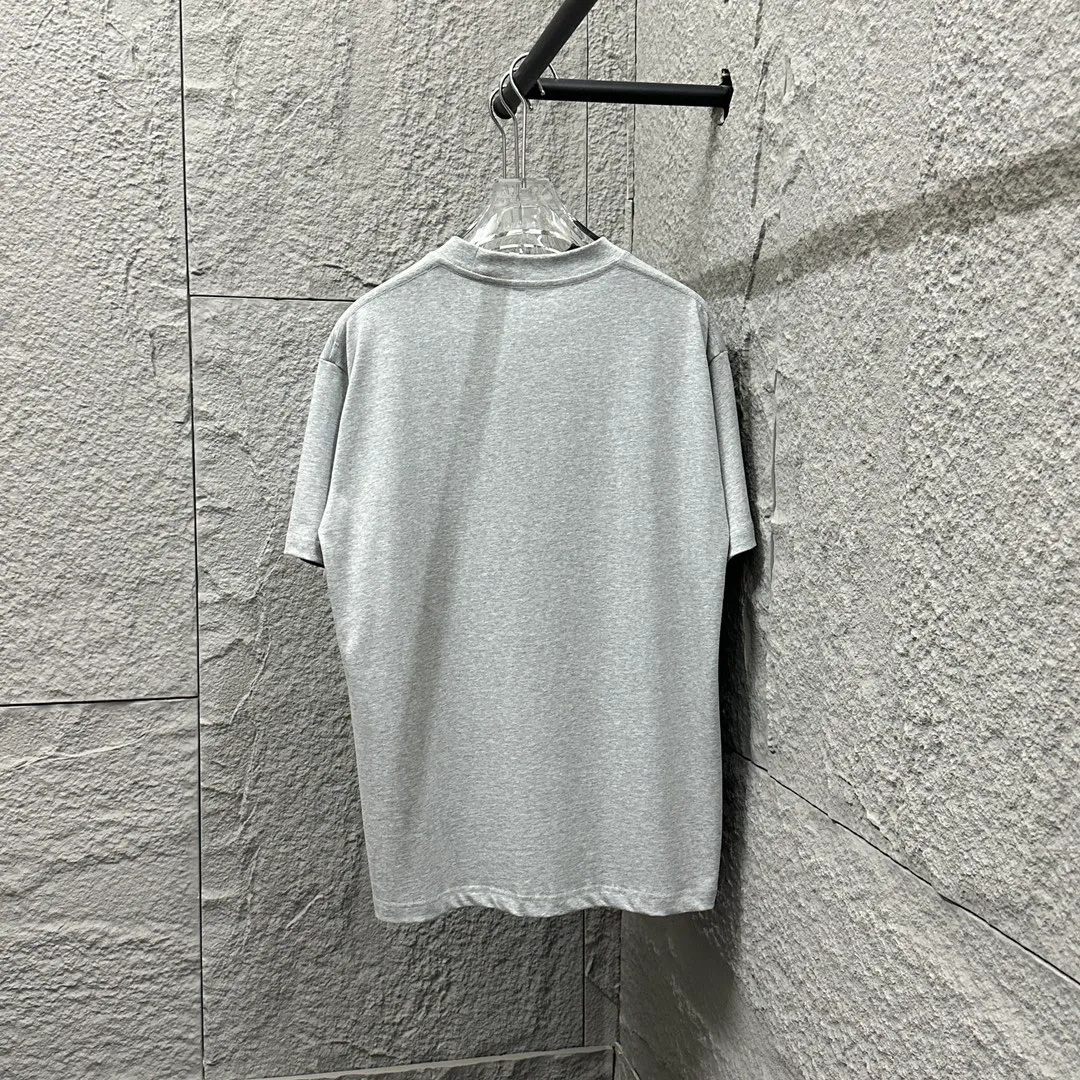 🅿️180 Celi* Celine 2025 Spring and Summer Style Simple letter small embroidery personalized logo Customized double yarn plain cotton fabric Short-sleeved T-shirt Uniform for men and women Color: Black White Angora Red Floral Gray Size: S (90-130 catties) M (120-150 catties) L (140-165 catties) XL (160-180 catties) XXL (180-210 pounds)