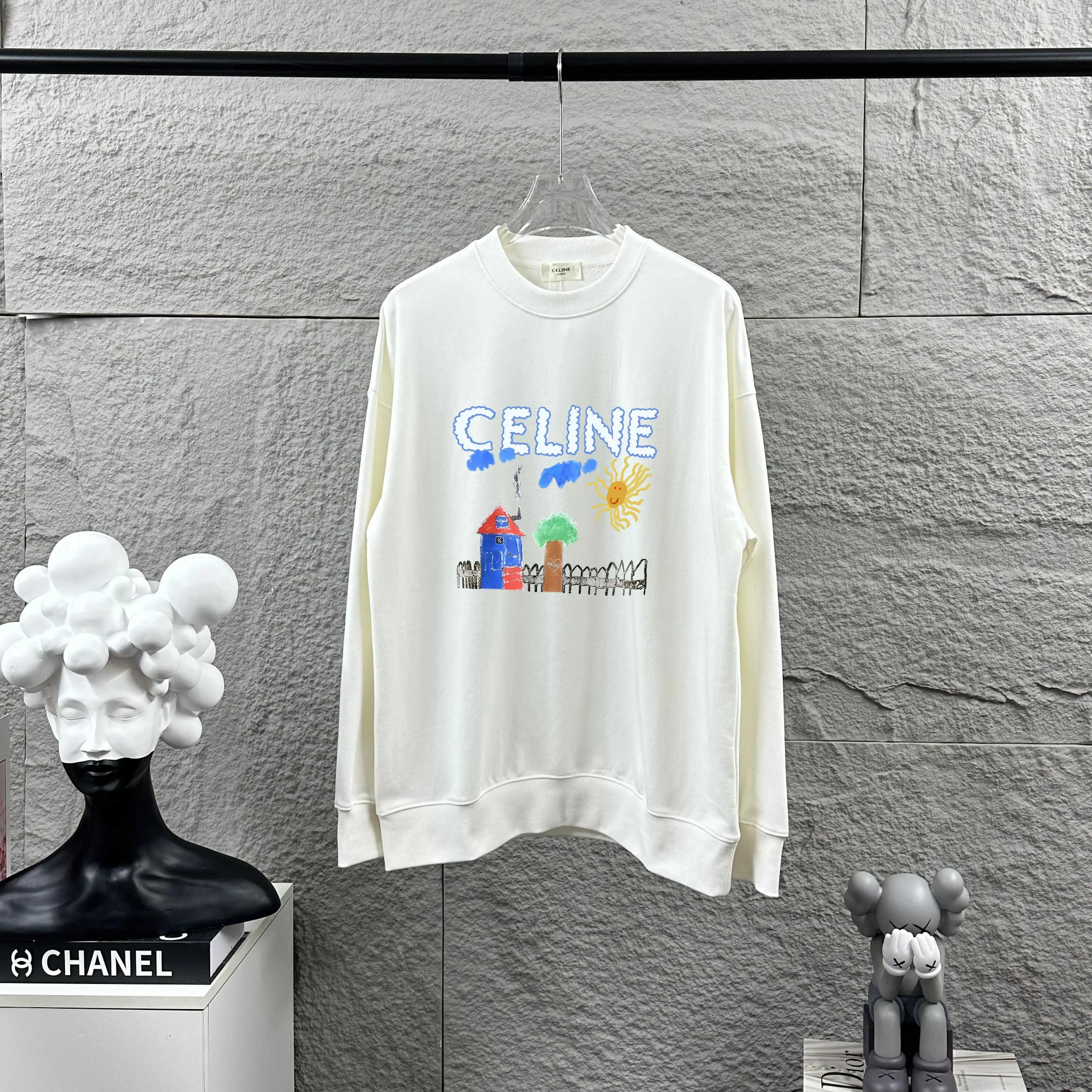 🅿️240 Celi*ne Celi*ne 2025 early autumn and winter new style, full of vitality, printed personalized logo, customized terry fabric, long-sleeved round neck sweatshirt, same style for men and women. Size: S (90-130 catties) M (120-150 catties) L (140-165 catties) XL (160-180 catties) XXL (180-210 pounds) Color: black white