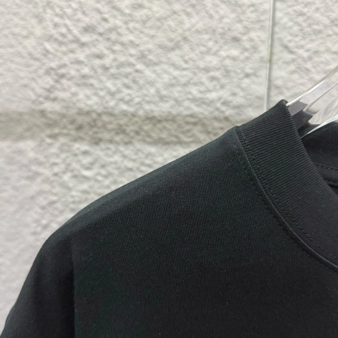 🅿️180 Celi* Celi Celin 2025 spring and summer style Simple letter printing personalized logo Customized double yarn plain cotton fabric Short-sleeved T-shirt Unisex Size: S (90-130 catties) M (120-150 catties) L (140-165 catties) XL (160-180 catties) XXL (180-210 catties) Color: black white