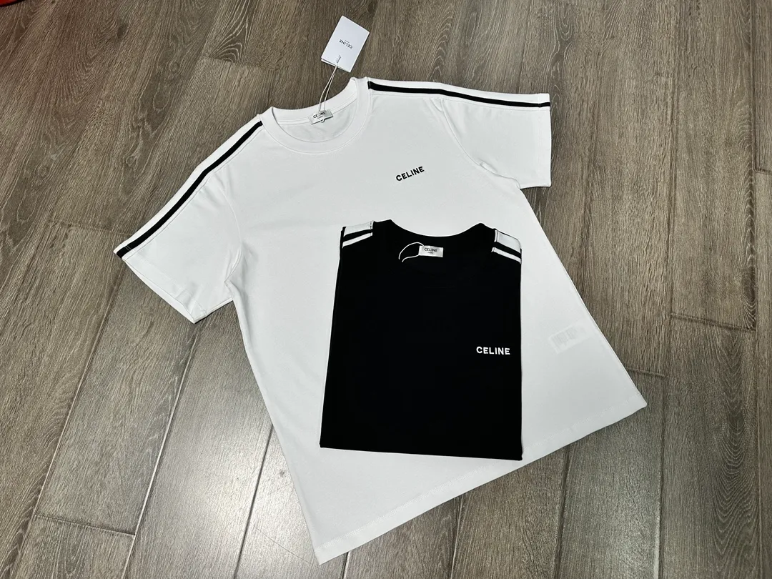 🅿️200 CELINE short-sleeved T-shirt Craftsmanship: Embroidery Color: Black White Size: S~XL Fabric: combed tight cotton cover 280g, soft to the touch, meticulous workmanship. The same loose fit for men and women!
