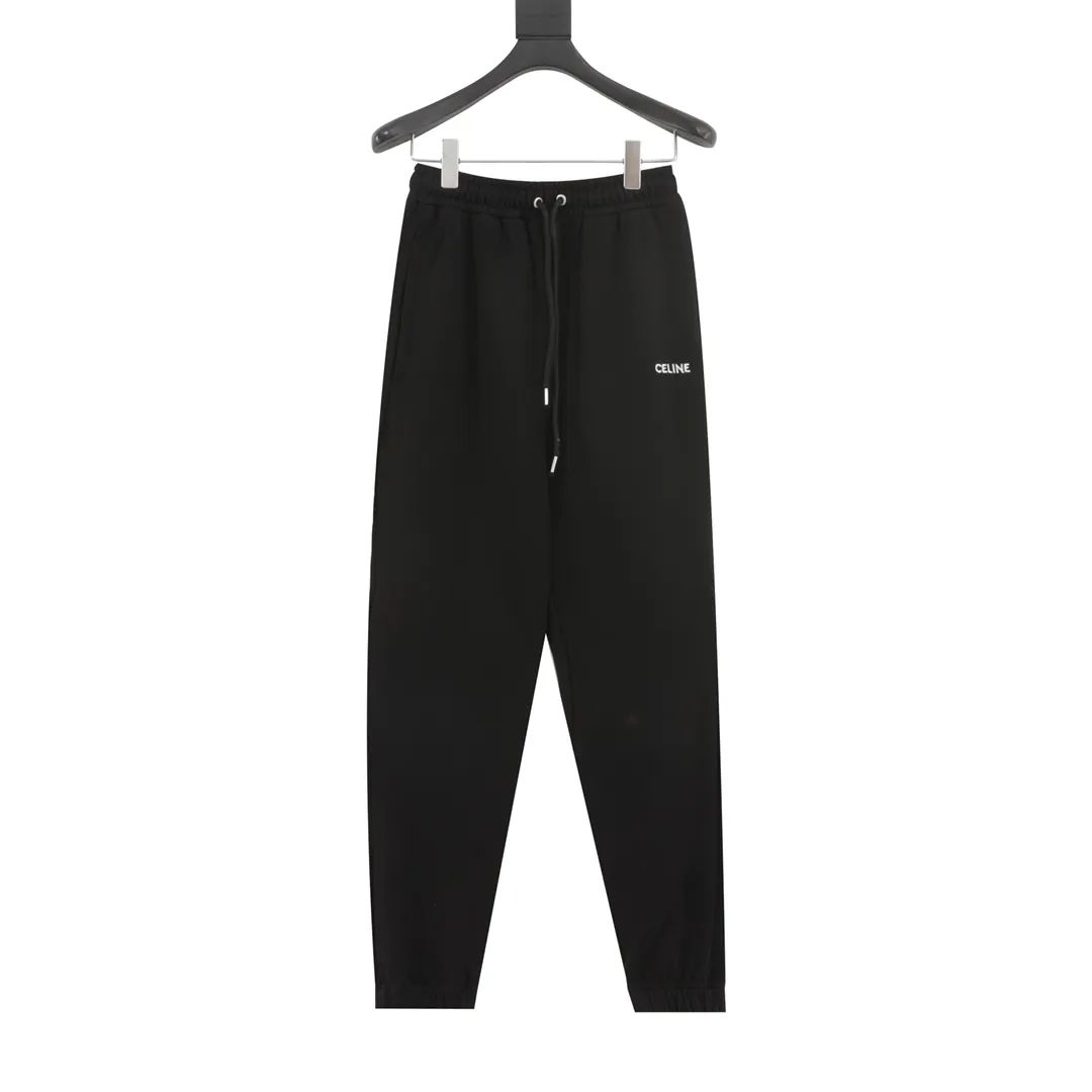 🅿️500 CELINE/Celine embroidered letter LOGO terry cotton drawstring sweatpants CE is famous for its advanced minimalism. This design is fashionable and refreshing, with a sense of accent. Using two simple materials, I feel that the most beautiful color matching in the world should be like this. The turquoise letter logo embroidery on the trouser legs is the most important finishing touch in the trousers, adding to the overall sense of layering. The embroidery details and full texture express the ingenuity of these pants. Made of 100% terry knitted cotton fabric, exclusively customized fabric, the pants can be thrown away casually, and the texture is visible! ! size：S-L