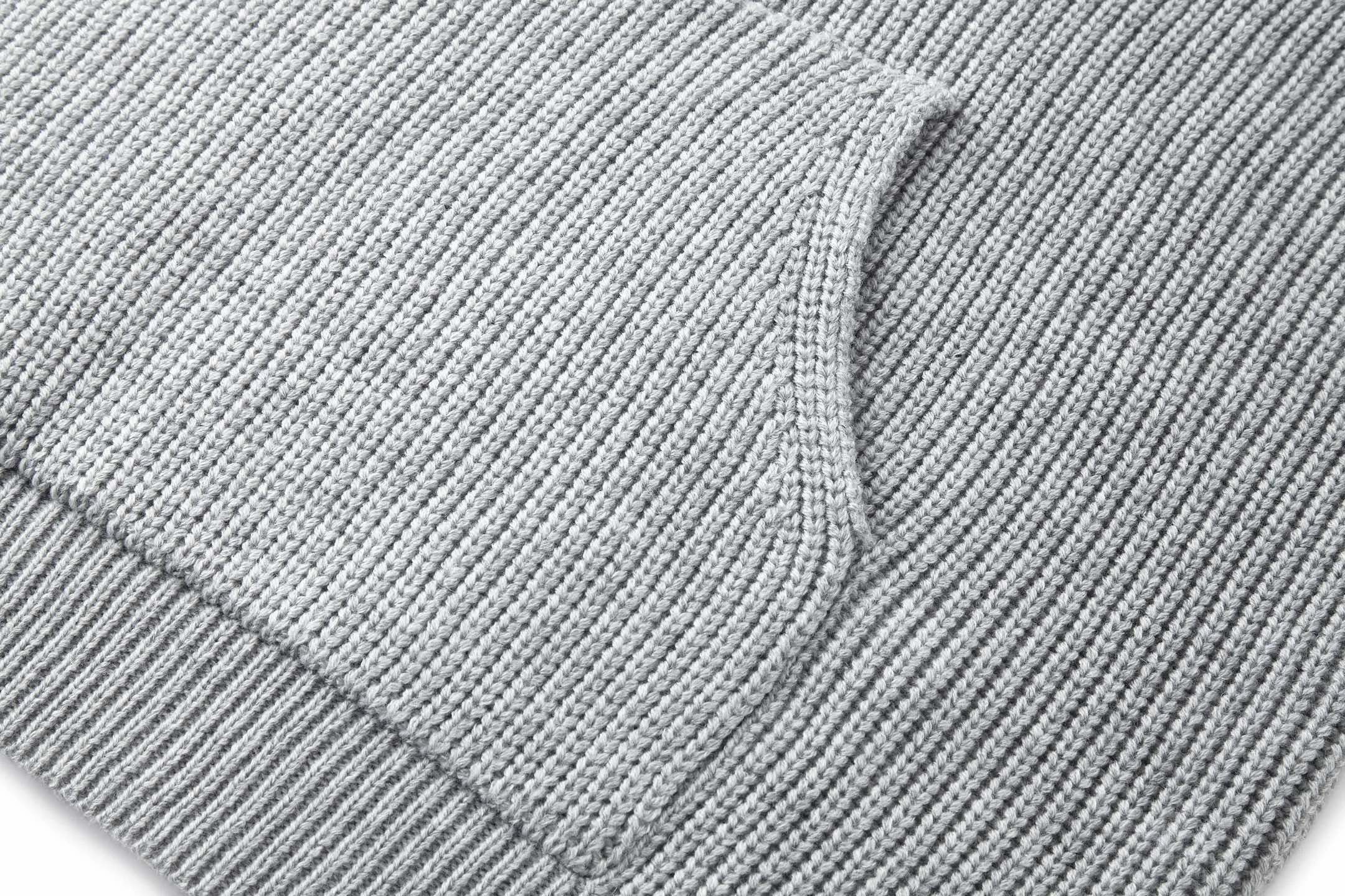 🅿️500 [Original quality] CELINE Celine embroidered logo knitted hoodie Fabric: Made of 55 merino wool yarn and cotton yarn. The finished product woven from this fabric has a three-dimensional shape, a soft hand feel, and no binding on the upper body.  Accessories: The hat rope tail clip adopts electroplating engraving process to restore the brand logo.  Craftsmanship: The embroidery uses towel embroidery technology and cashmere yarn to restore the original 1:1 details.  Process: Garment washing removes impurities on the wool surface - adding hand feel - fixing the pattern.  TRIOMPHE embroidered loose fit hood with adjustable drawstring, metal hoop engraved with CELINE PARIS 1 kangaroo pocket ribbed trim Accessories: Customized 1:1 washed logo Accessories: Customized 1:1 rope tail clip Craftsmanship: Customized 1:1 towel embroidery Size: S-M-L-XL Color: Gray