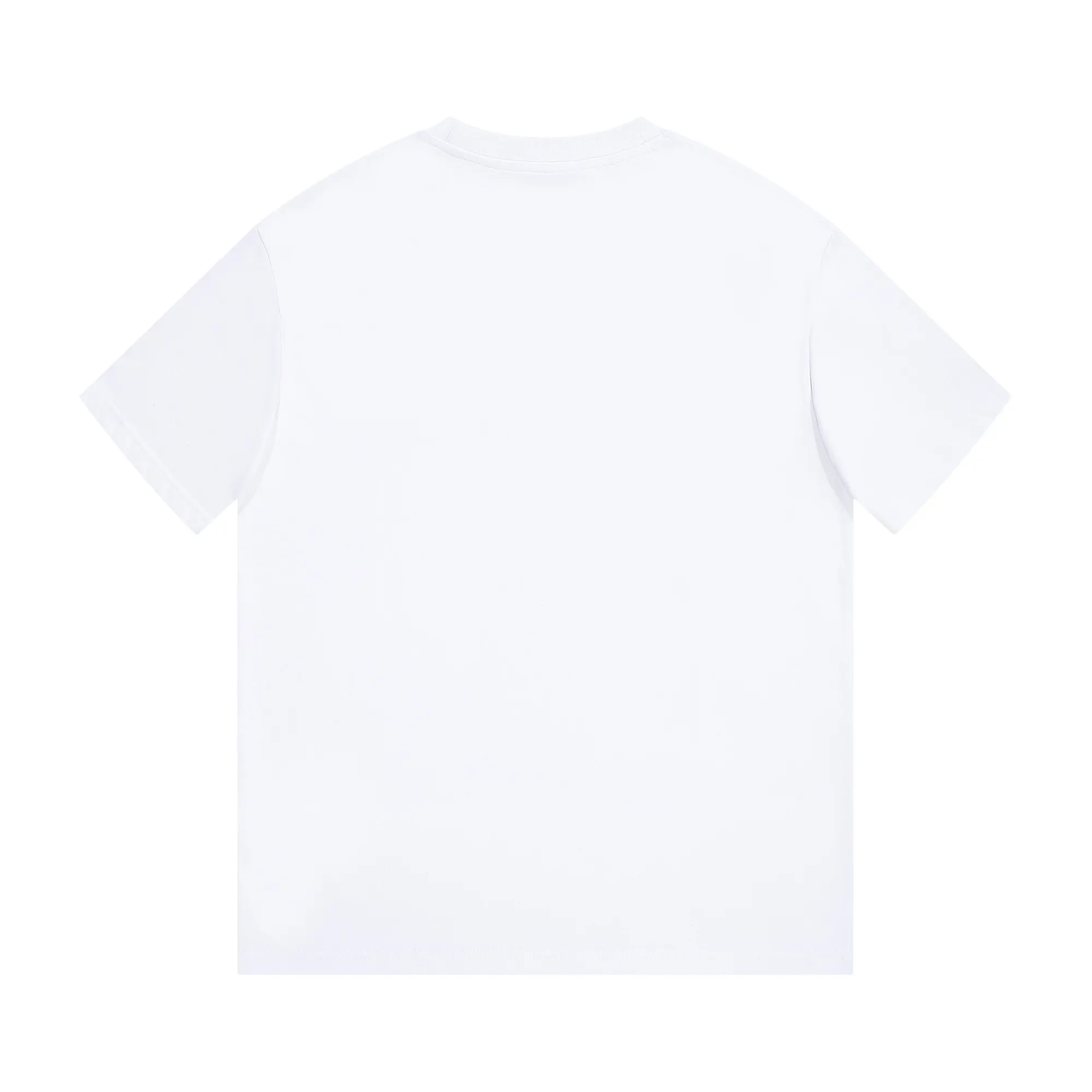🅿️170 Celin* Celine embroidered double C letters‼ ️Short-sleeved T-shirt® *Customized 280g cotton fabric, the fabric is soft, skin-friendly and comfortable *Laminated letter logo on the front *A very simple and elegant one that is unparalleled in terms of upper body comfort, interpreting your luxury and taste, and creating your fashionable charm. ⚠️Washing method: It is recommended to dry clean or wrap the reverse side in a laundry bag and machine wash it quickly in cold water and let it dry naturally! ⚠️ Unisex style 𝐂𝐎𝐋𝐎𝐔𝐑: White Black 𝐒𝐈𝐙𝐄: S-XL