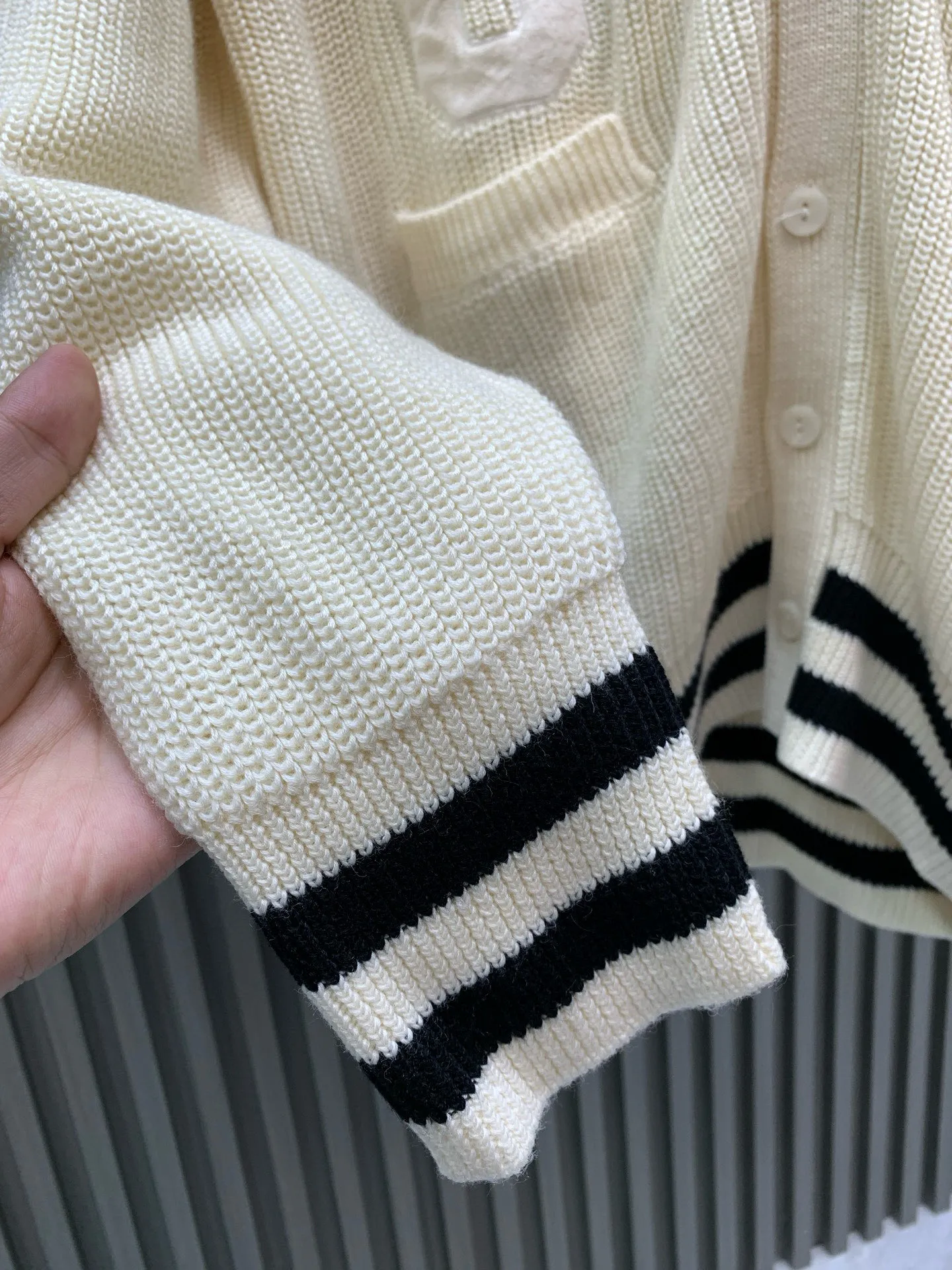 🅿️480 beige