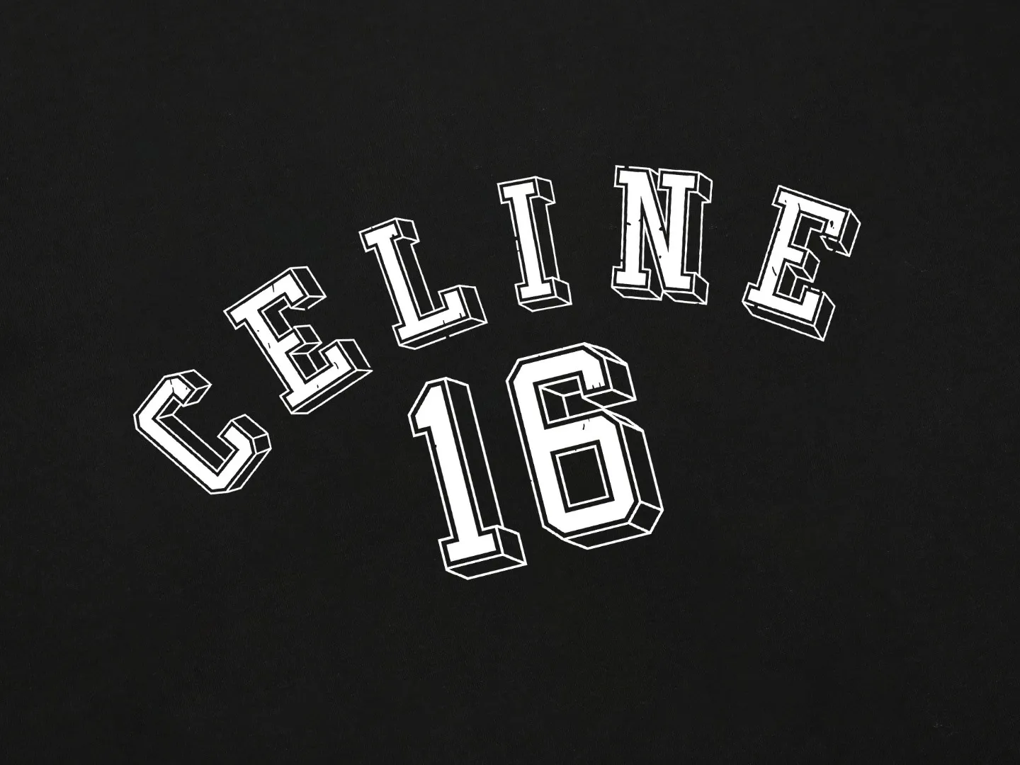 🅿️160 Celin* Celine printed letters‼ ️Short-sleeved T-shirt® *Customized 280g cotton fabric, the fabric is soft, skin-friendly and comfortable *Laminated letter logo on the front *A very simple and elegant one that is unparalleled in terms of upper body comfort, interpreting your luxury and taste, and creating your fashionable charm. ⚠️Washing method: It is recommended to dry clean or wrap the reverse side in a laundry bag and machine wash it quickly in cold water and let it dry naturally! ⚠️ Unisex style 𝐂𝐎𝐋𝐎𝐔𝐑: White Black 𝐒𝐈𝐙𝐄: S-XL