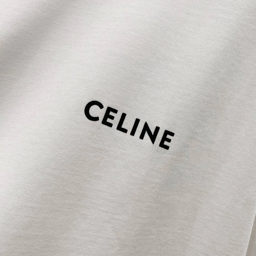 🅿️180 CELINE 260g round neck short-sleeved T-shirt, simple small letter LOGO printing logo, official synchronization, high version, high quality, fashionable personality, versatile trend, pure original quality, original fabric, tag, collar label, washed wheat, three labels complete, color: black, white. Size: XS-L