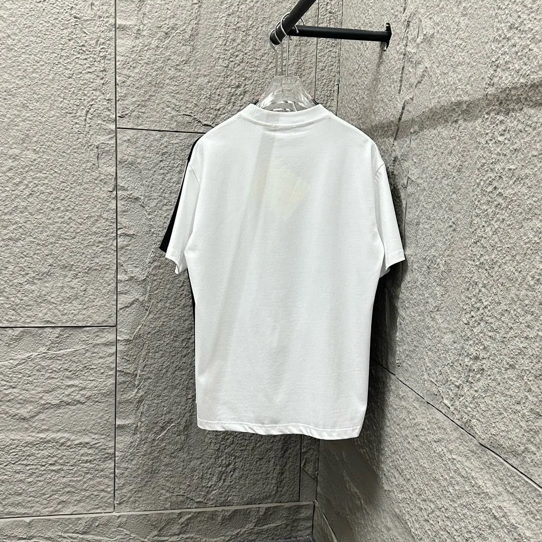 🅿️180 Celine* Celine Celine 2025 spring and summer style Simple letter three-dimensional thick plate silicone personalized logo Customized double yarn plain cotton fabric Short-sleeved T-shirt Unisex Size: S (90-130 catties) M (120-150 catties) L (140-165 catties) XL (160-180 catties) XXL (180-210 pounds) Color: black white