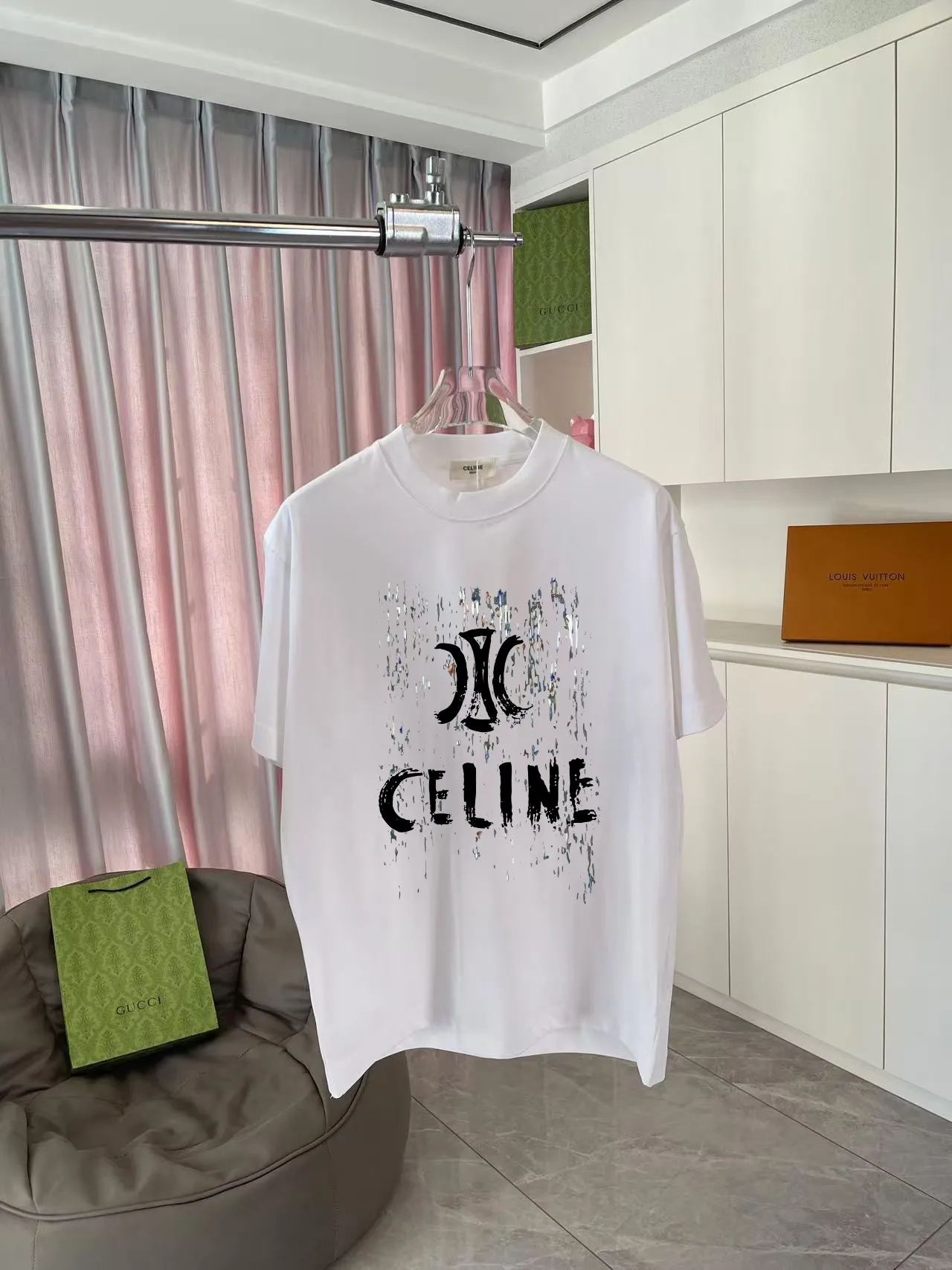 🅿️170 Celine Celine 2025 summer new style personalized letter logo printing customized fabric 300g short-sleeved T-shirt same style for men and women Size: S M L XL XXL five sizes Color: black white pink iron gray
