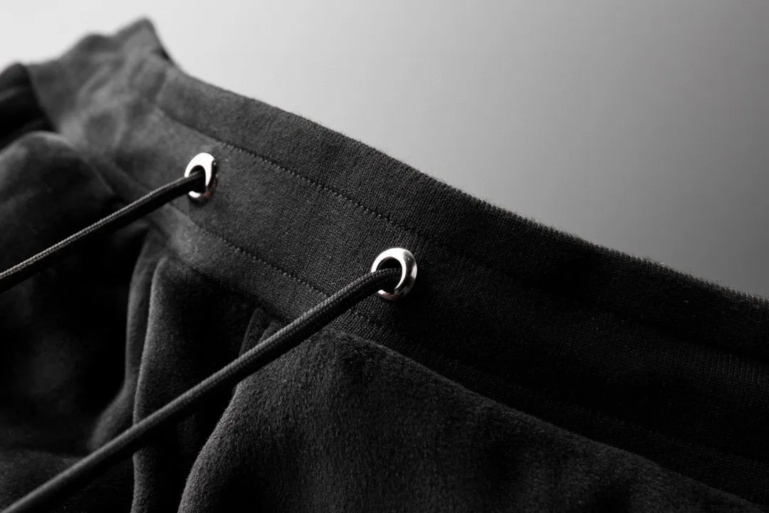 🅿️460 direct batch [CHANEL Chanel] (Good news for fat people) 2025 autumn and winter new double-sided gold velvet suit debuts (thick velvet) Milan fashion designer handsome cardigan suit, sneak peek, exclusive ready sale, simple yet fashionable, simple and capable, showing elegance, luxury, fashion and supreme quality. Suitable for various occasions. Equipped with customer-supplied high-end hardware with logo and engraved embroidery technology M-4XL (can wear up to 200 pounds)