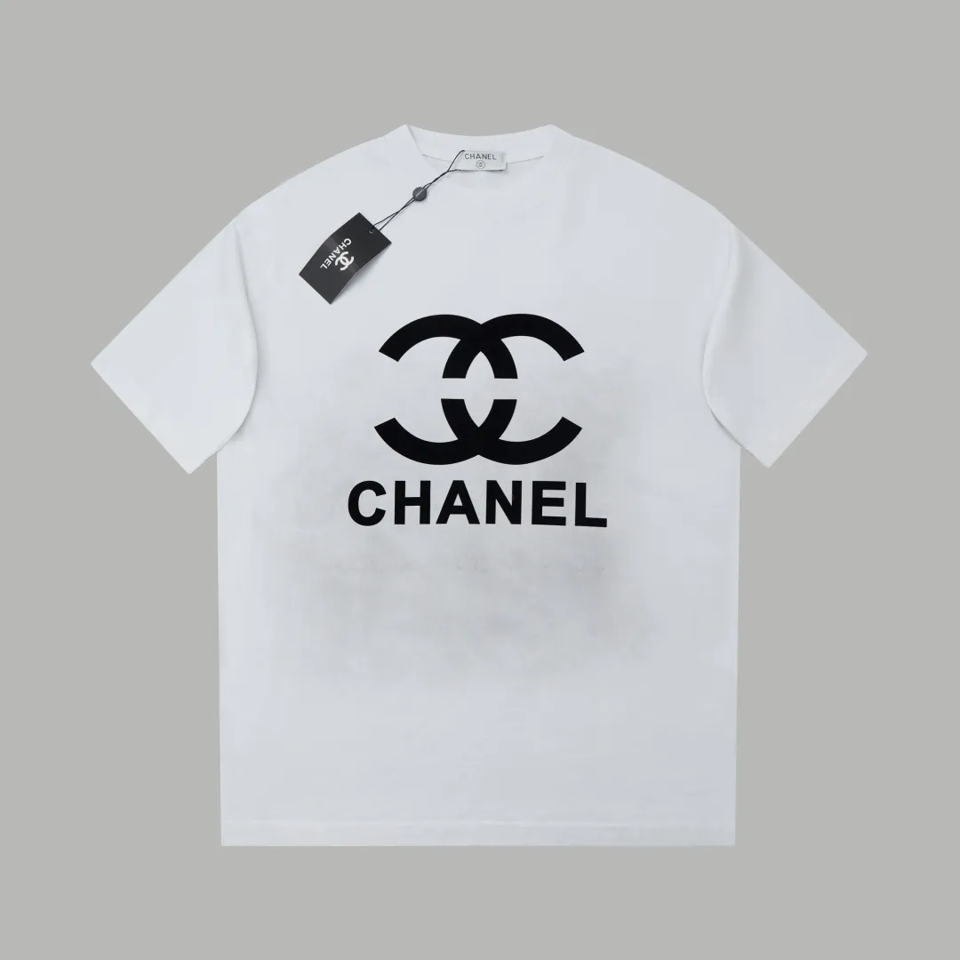 🅿️210 ✨CHA✨🆕25SS spring and summer new style, flocked distressed printed short sleeves, light luxury, essential item for daily commuting for men and women, correct version, welcome to compare, detailed features · 280g 100% pure cotton double yarn jersey fabric · Custom dyed in the same cylinder, special thickened 32 count double strand 1X1 thread · Imported flocking logo. Ready-made garments are dyed. Then do the faded fried snowflake process, then wash with water to make it look old. General washing to improve the effect · Double-needle stitching across seams · Original main mark, washed tag, branded moisture-proof paper packaging Color: Black/ Size: S/M/L/XL