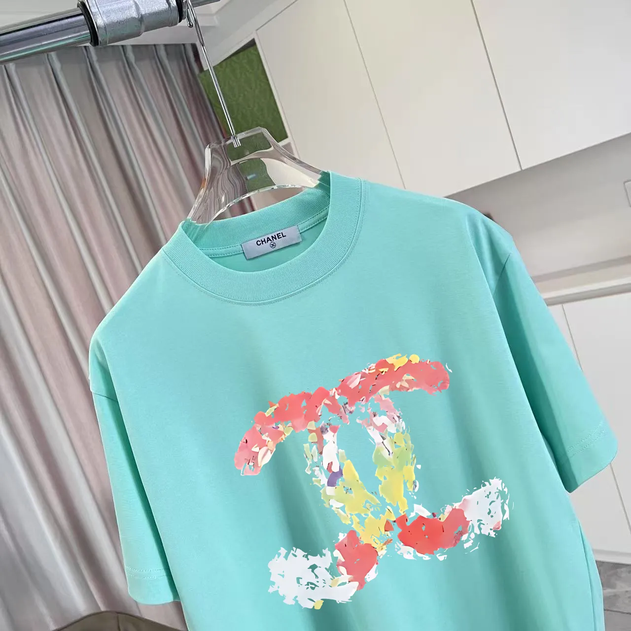🅿️170 Chanel CHANEL2025 summer new style Double C letter logo printing short-sleeved T-shirt Customized fabric 300g Same style for men and women Size: S M L XL XXL five codes Color: black white pink lake green