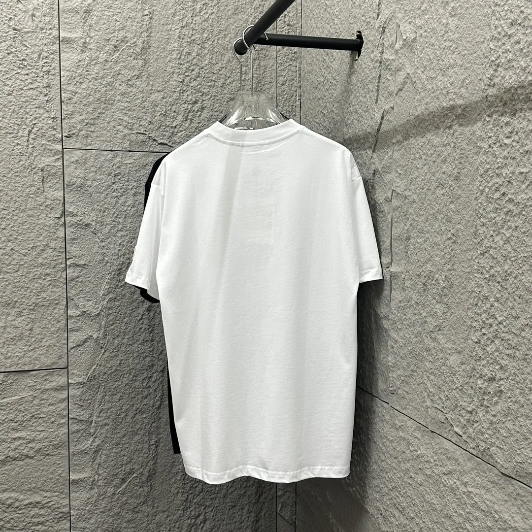 🅿️180 CHANE*Chanel*er 2025 spring and summer new style Classic letter totem Three-dimensional flocking technology Customized double yarn plain cotton fabric Short-sleeved T-shirt Uniform style for men and women Color: black white Size: S (90-130 pounds) M (120-150 pounds) L (140-165 pounds) XL (160-180 pounds) XXL (180-210 pounds)