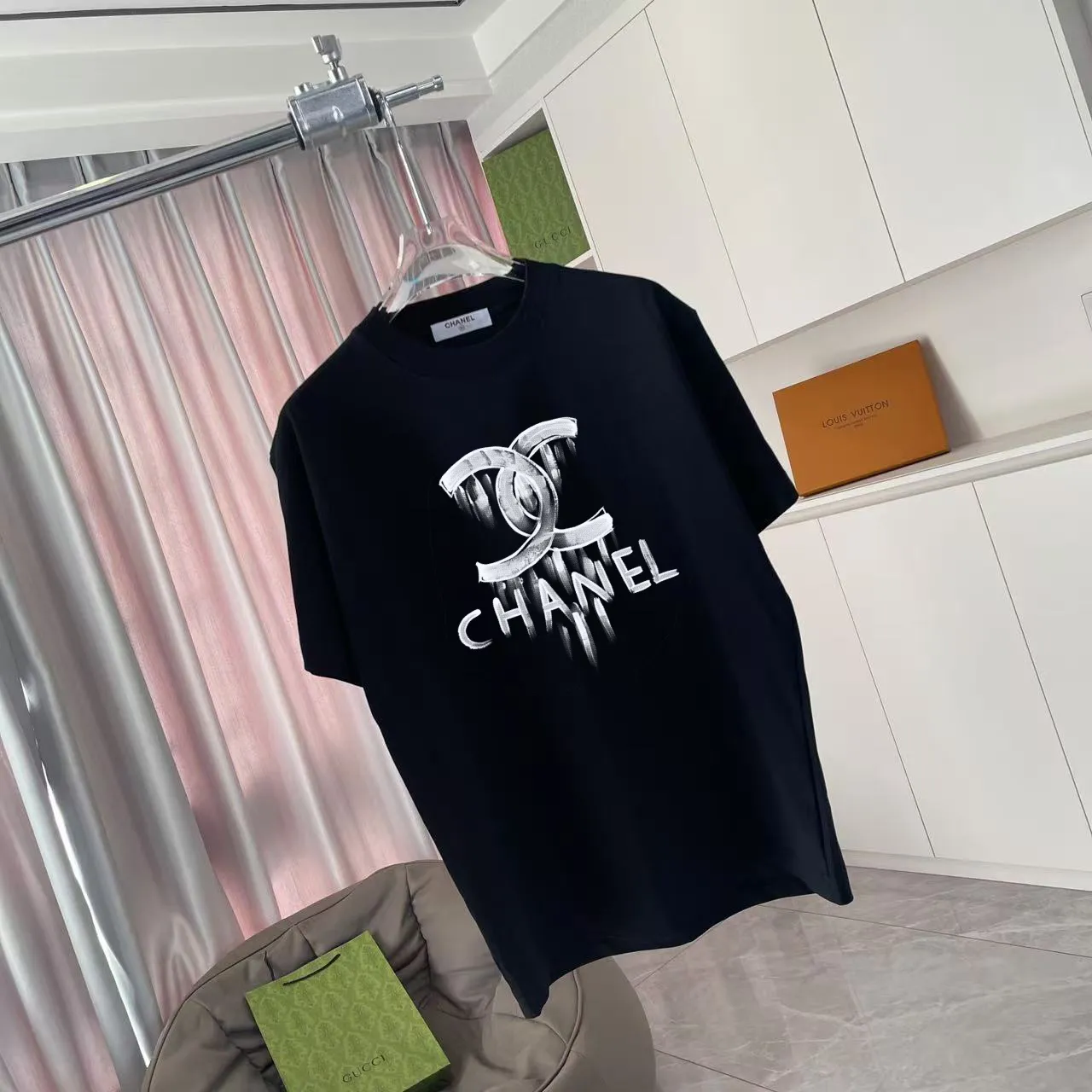 🅿️170 Chanel CHANEL2025 summer new style Double C letter logo printing short-sleeved T-shirt Customized fabric 300g Same style for men and women Size: S M L XL XXL Five codes Color: black white pink purple