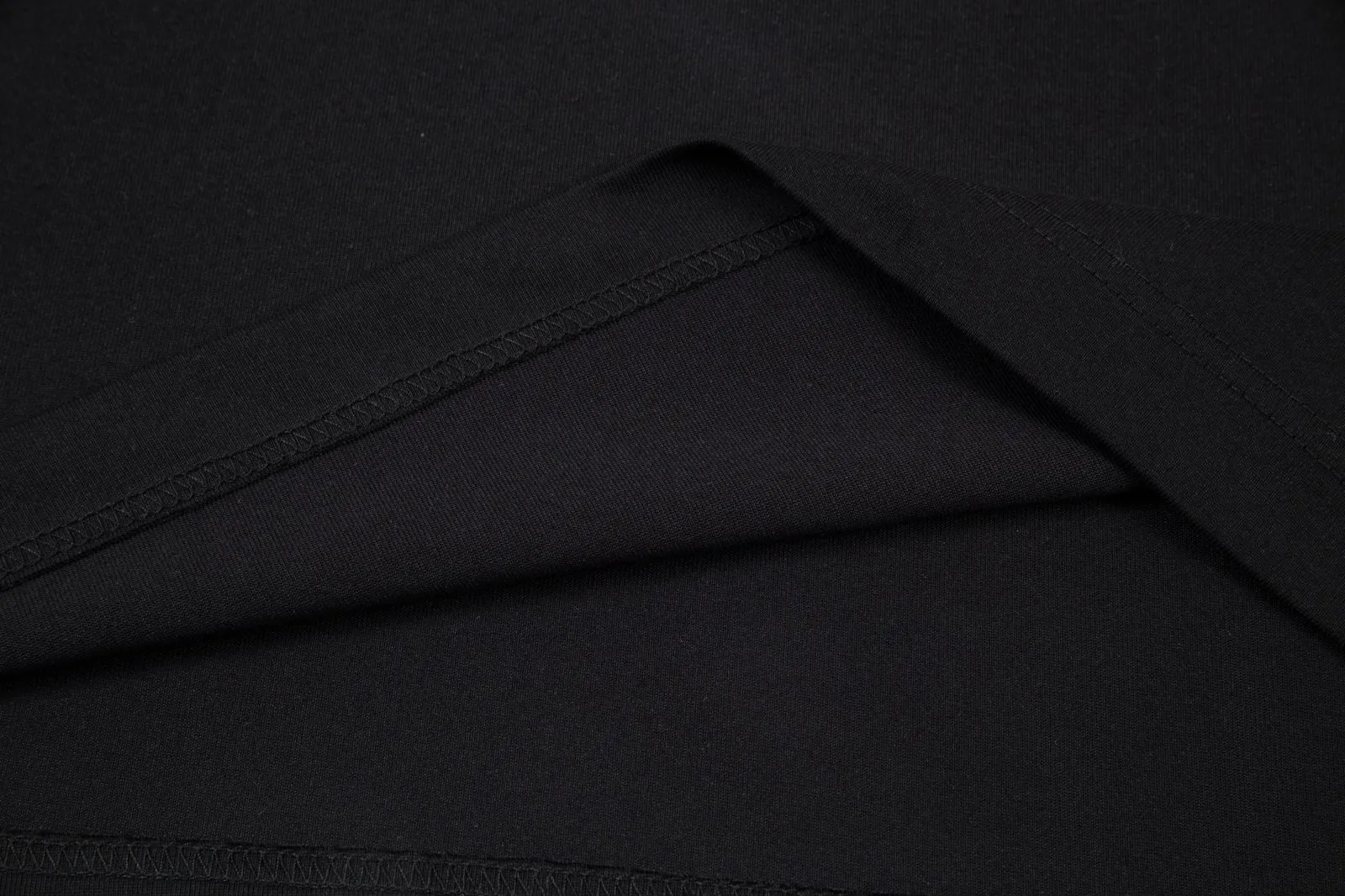 🅿️170 [CHANEL Chanel] 2025FW short-sleeved T-shirt LOGO printing, high-end 26s double yarn 300g fabric, heavy fabric, custom stretcher rib, same vat and dye, complete three standards, same style for men and women, color: black, white, gray, size: S M L XL 2XL