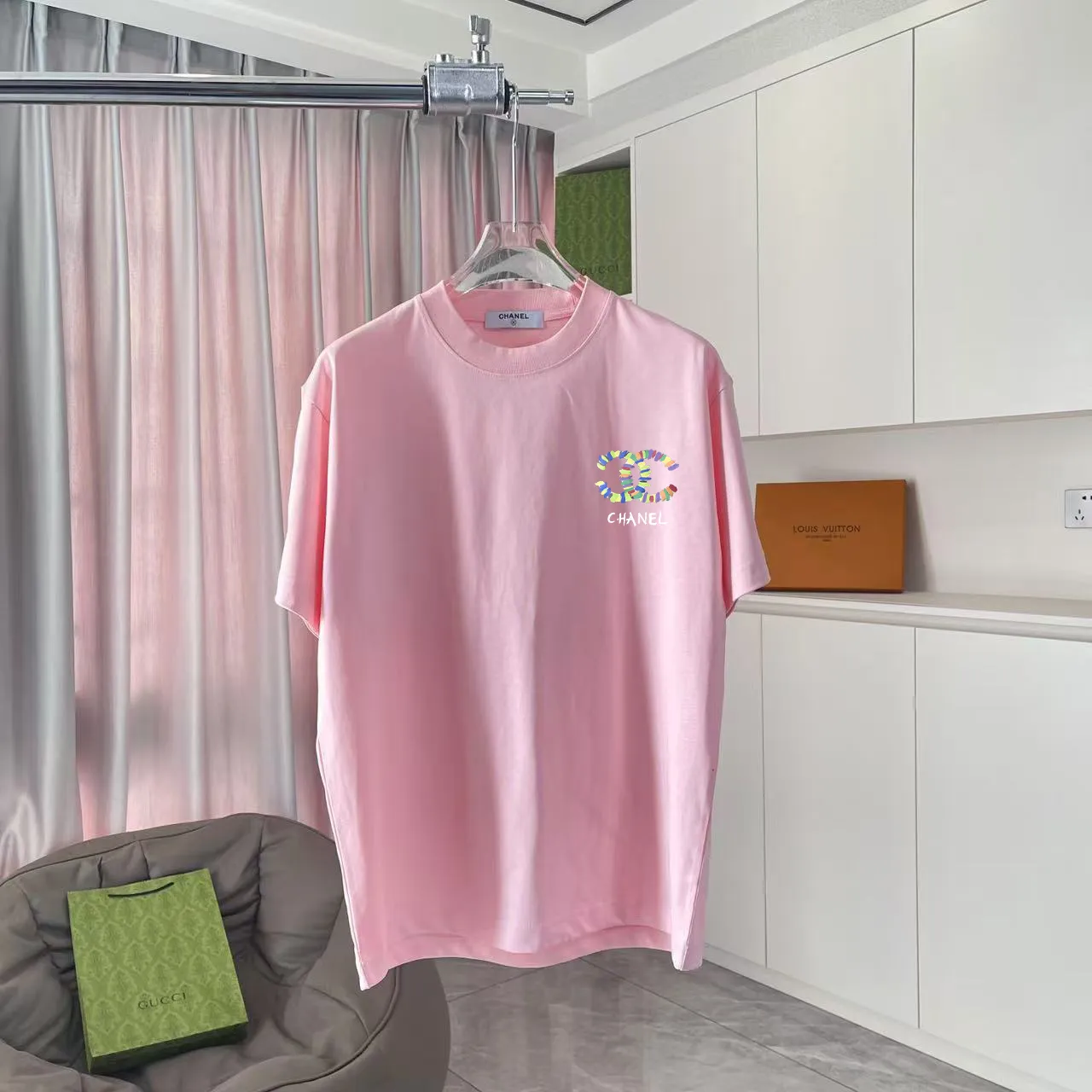 🅿️170 CHANE* Xiaoxiang 2025 autumn new style Double C letter logo printing short-sleeved T-shirt Customized fabric 300g Same style for men and women Size: S M L XL XXL five sizes Color: black white lake green pink