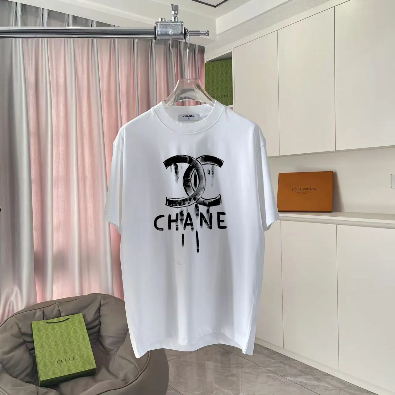 🅿️170 Chanel CHANEL2025 summer new style Double C letter logo printing short-sleeved T-shirt Customized fabric 300g Same style for men and women Size: S M L XL XXL Five codes Color: black white pink purple