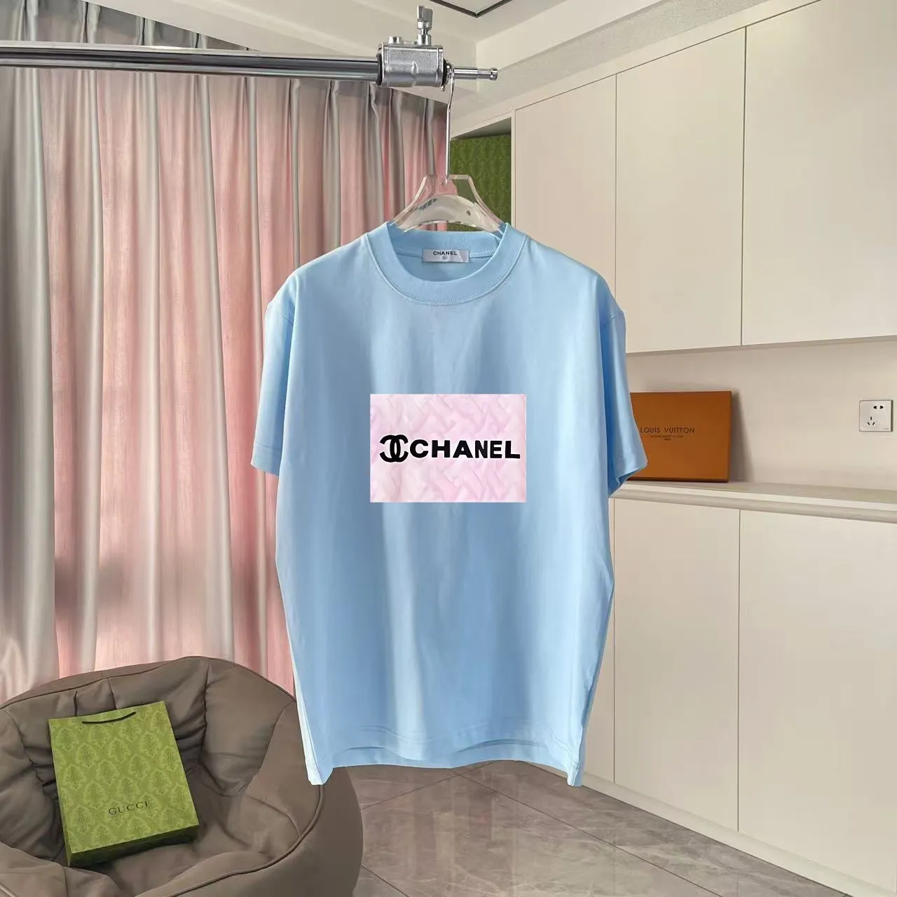 🅿️170 Chanel CHANEL 2025 summer new style Double C letter logo printing short-sleeved T-shirt Customized fabric 300g Same style for men and women Size: S M L XL XXL Five codes Color: black white lake green sky blue
