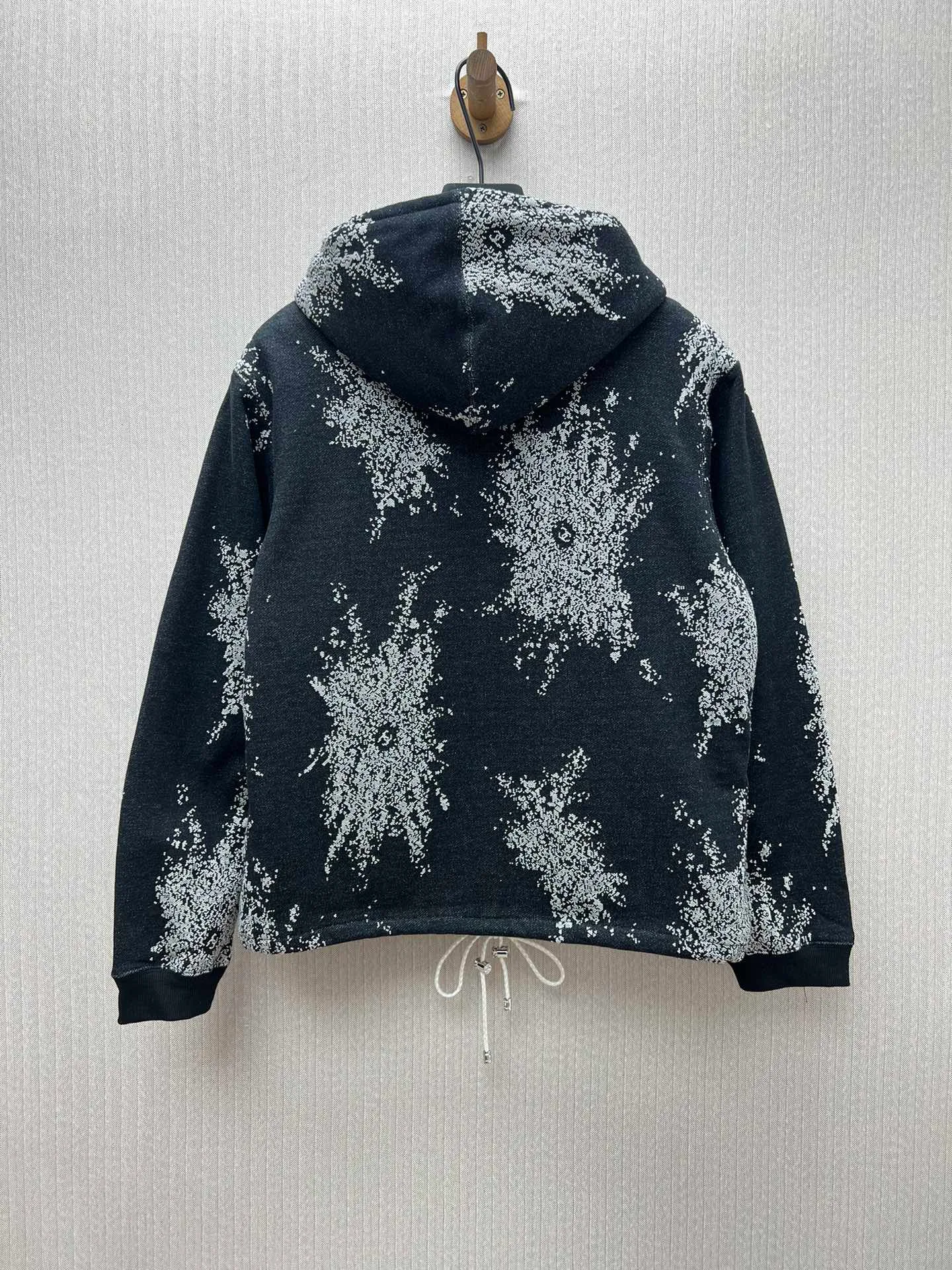 🅿️730 Chanel 25ss new autumn and winter preview series hooded printed zipper long-sleeved jacket for women Size: S.M.L.