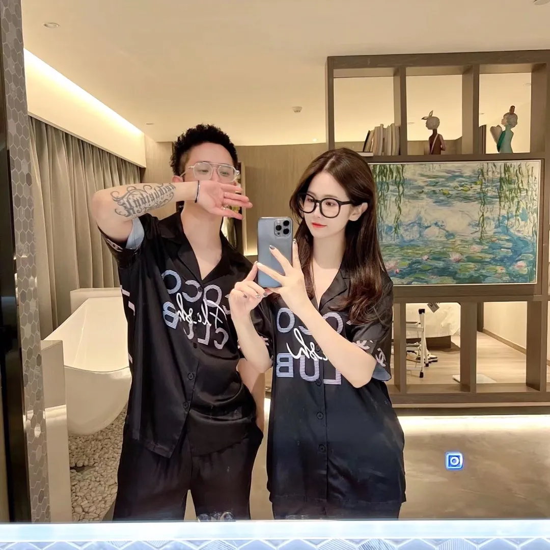 🅿️340 CHANEL Chanel home wear, high-definition Korean silk fabric, skin-friendly, soft and comfortable, couple size M～XXXL