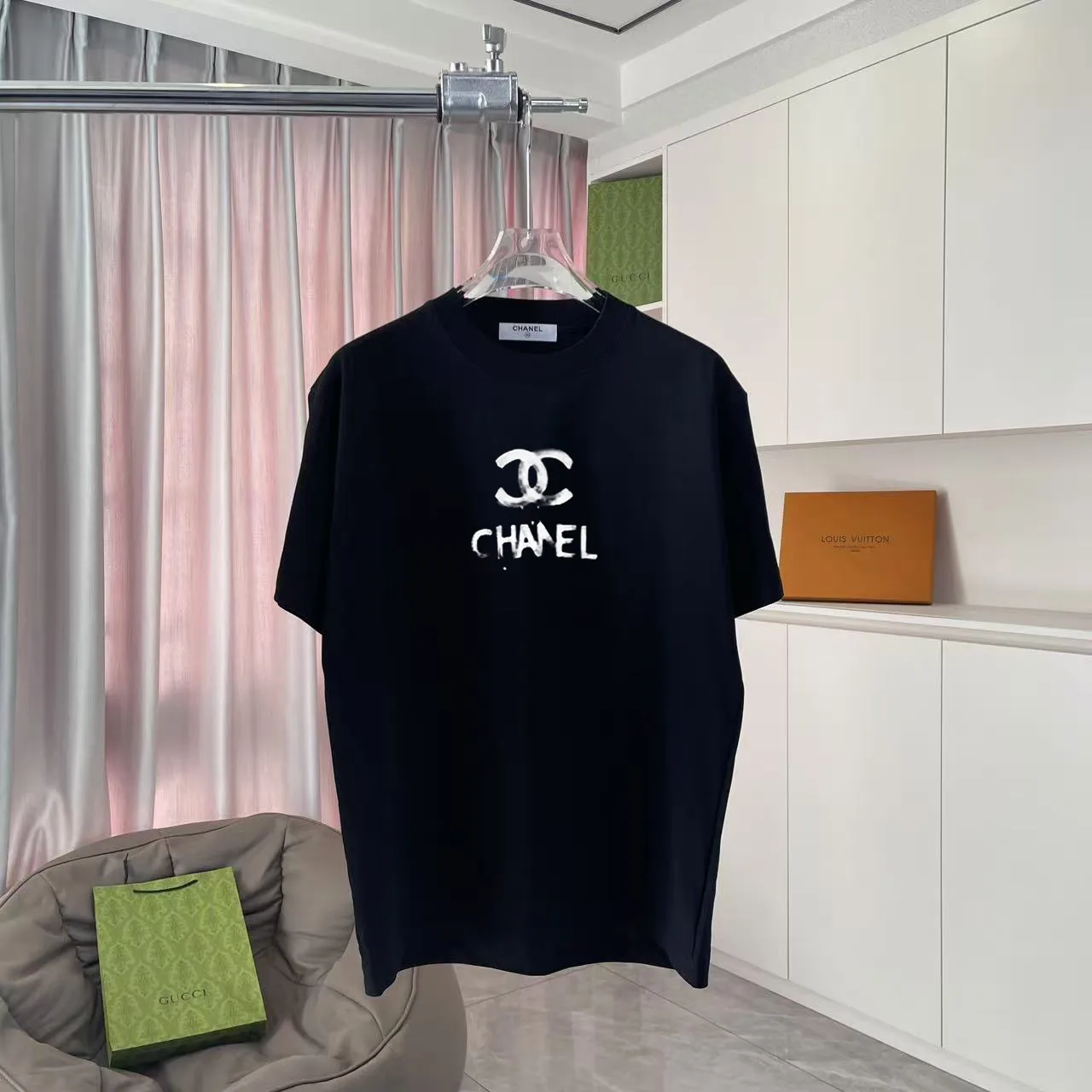 🅿️170 CHANE* Xiaoxiang 2025 autumn new style Double C letter logo printing short-sleeved T-shirt Customized fabric 300g Same style for men and women Size: S M L XL XXL Five codes Color: black white pink sky blue