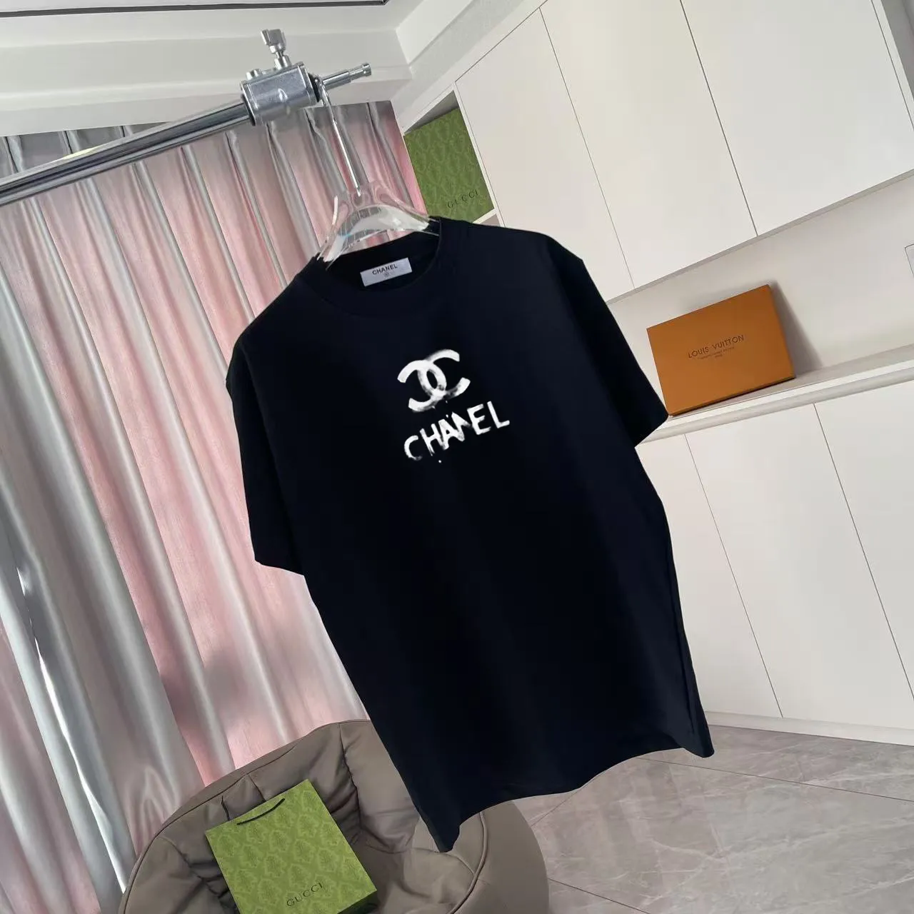 🅿️170 CHANE* Xiaoxiang 2025 autumn new style Double C letter logo printing short-sleeved T-shirt Customized fabric 300g Same style for men and women Size: S M L XL XXL Five codes Color: black white pink sky blue