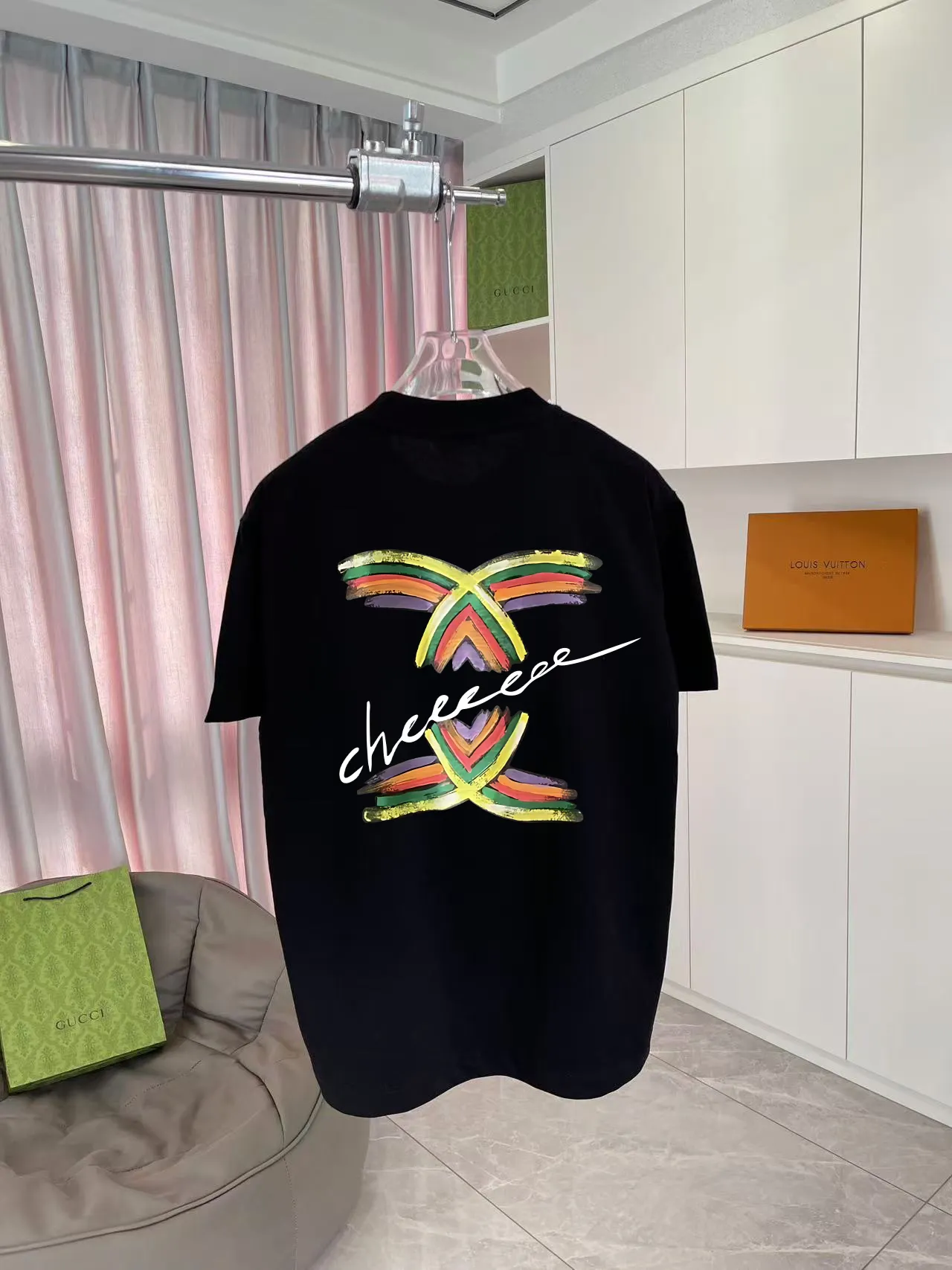 🅿️180 CHANEL 2025 spring and summer new style Double C letter logo printing short-sleeved T-shirt Customized fabric 300g Same style for men and women Size: S M L XL XXL five codes Color: black white pink rose red
