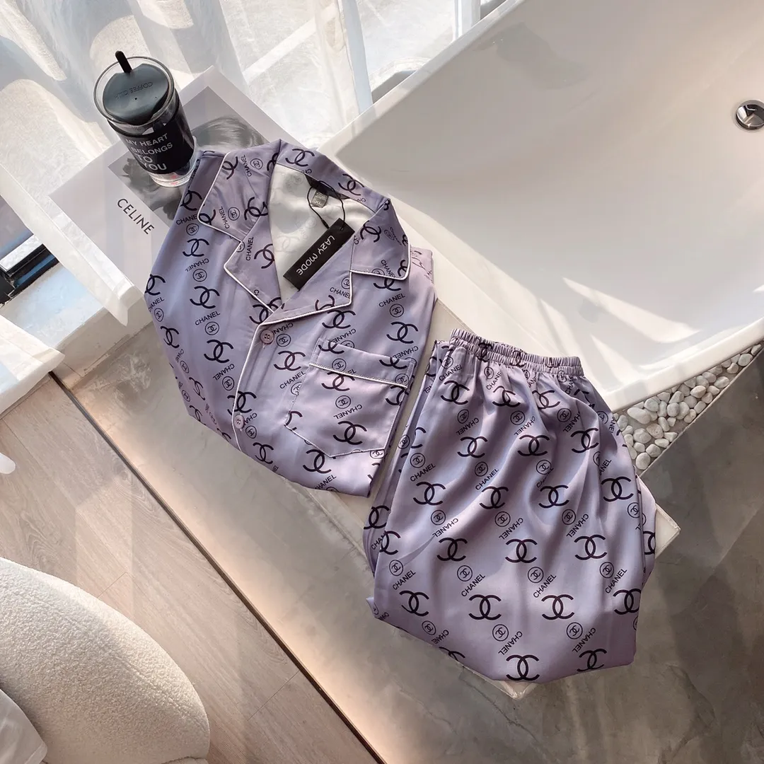 🅿️360 Chanel home wear, high-end Korean silk fabric, skin-friendly, soft and comfortable Size: XL～XXXL