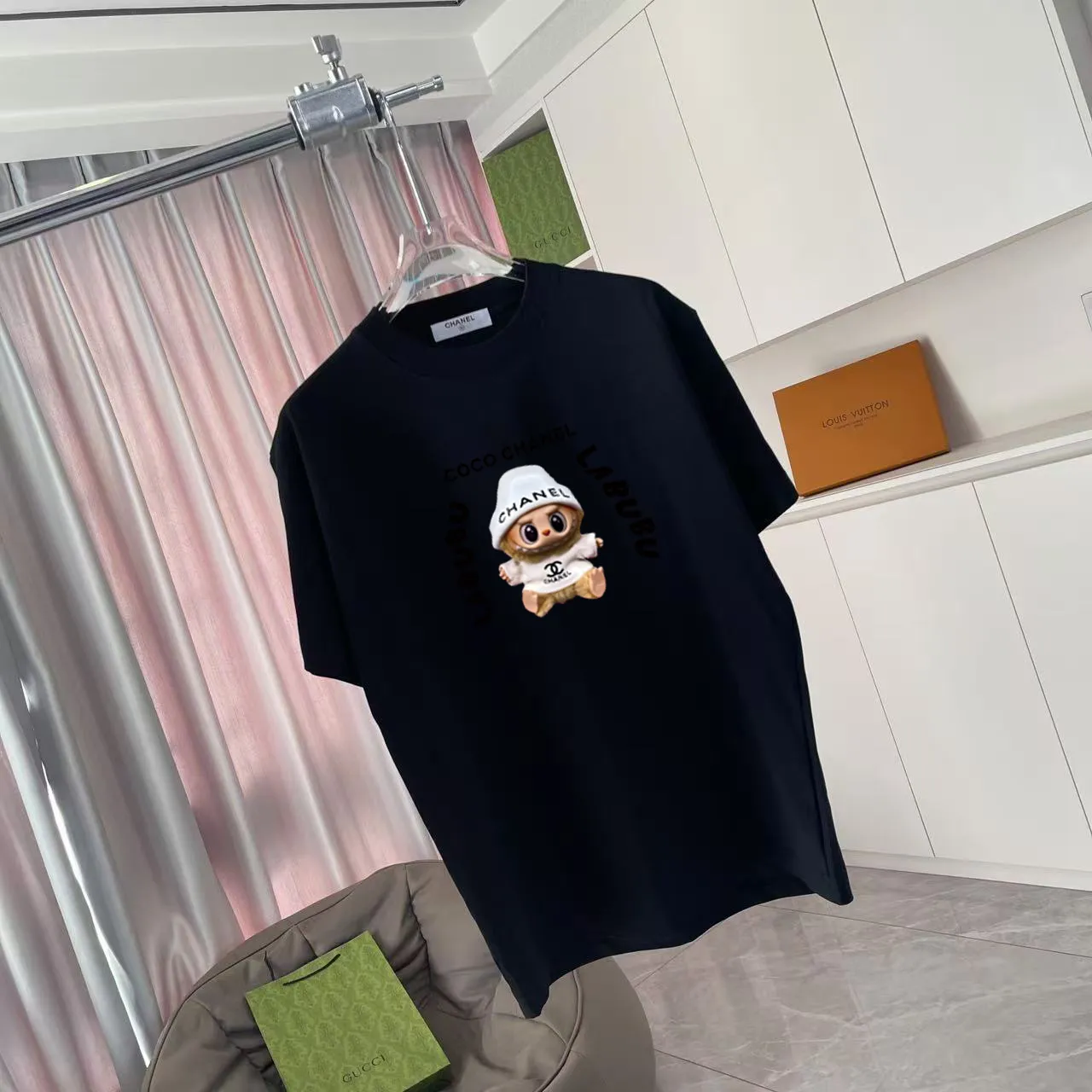🅿️170 CHANE* Xiaoxiang 2025 autumn new style Double C letter logo printing short-sleeved T-shirt Customized fabric 300g Same style for men and women Size: S M L XL XXL five sizes Color: black white pink rose red