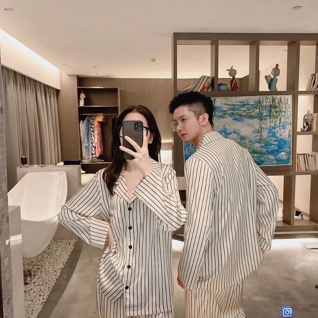 🅿️360 2023 CHANEL home wear, high-end Korean silk fabric, skin-friendly, soft and comfortable, same style for men and women, women's size: S～L, men's size: M～XXXL