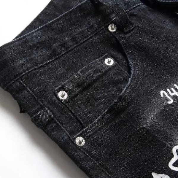 P186 💰 D2 new embroidered men's ripped trendy jeans, elastic personalized patches, slim fit, beggar's pants with small feet, top-quality materials, super soft high cotton washed denim fabric, each piece of washed denim fabric costs up to three times more than the conventional process. The touch is extremely delicate and the texture is very good. The whole body is simple and elegant. The back pocket of the trousers uses high-end direct injection technology. It is extremely exquisite. Full marks for details. Color: Picture color Size: 30-22-34-36 (corresponding to M-L-XL-XXL)