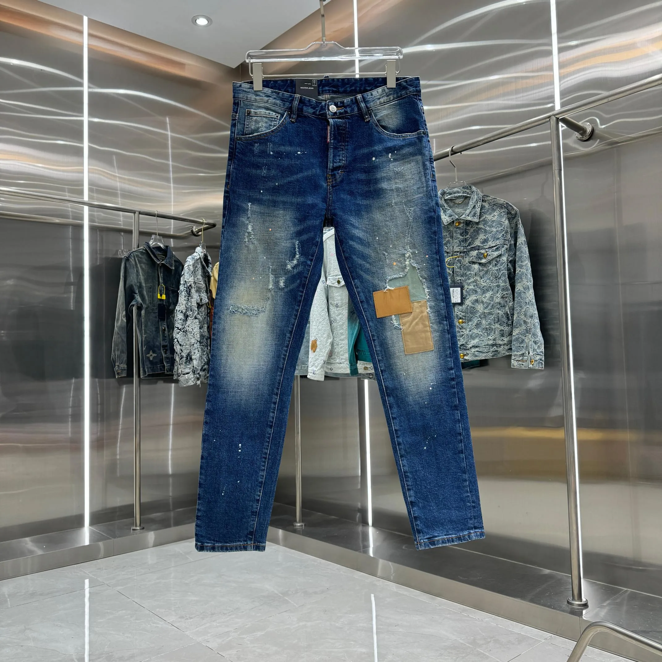 P300 DSQUARED2 Graffiti frayed street fashion slim fit stretch jeans Color Blue Size 30 32 34 36 38 40