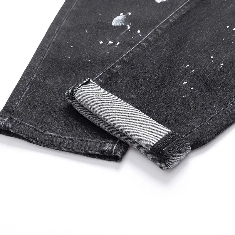 P186 💰 D2 new embroidered men's ripped trendy jeans, elastic personalized patches, slim fit, beggar's pants with small feet, top-quality materials, super soft high cotton washed denim fabric, each piece of washed denim fabric costs up to three times more than the conventional process. The touch is extremely delicate and the texture is very good. The whole body is simple and elegant. The back pocket of the trousers uses high-end direct injection technology. It is extremely exquisite. Full marks for details. Color: Picture color Size: 30-22-34-36 (corresponding to M-L-XL-XXL)
