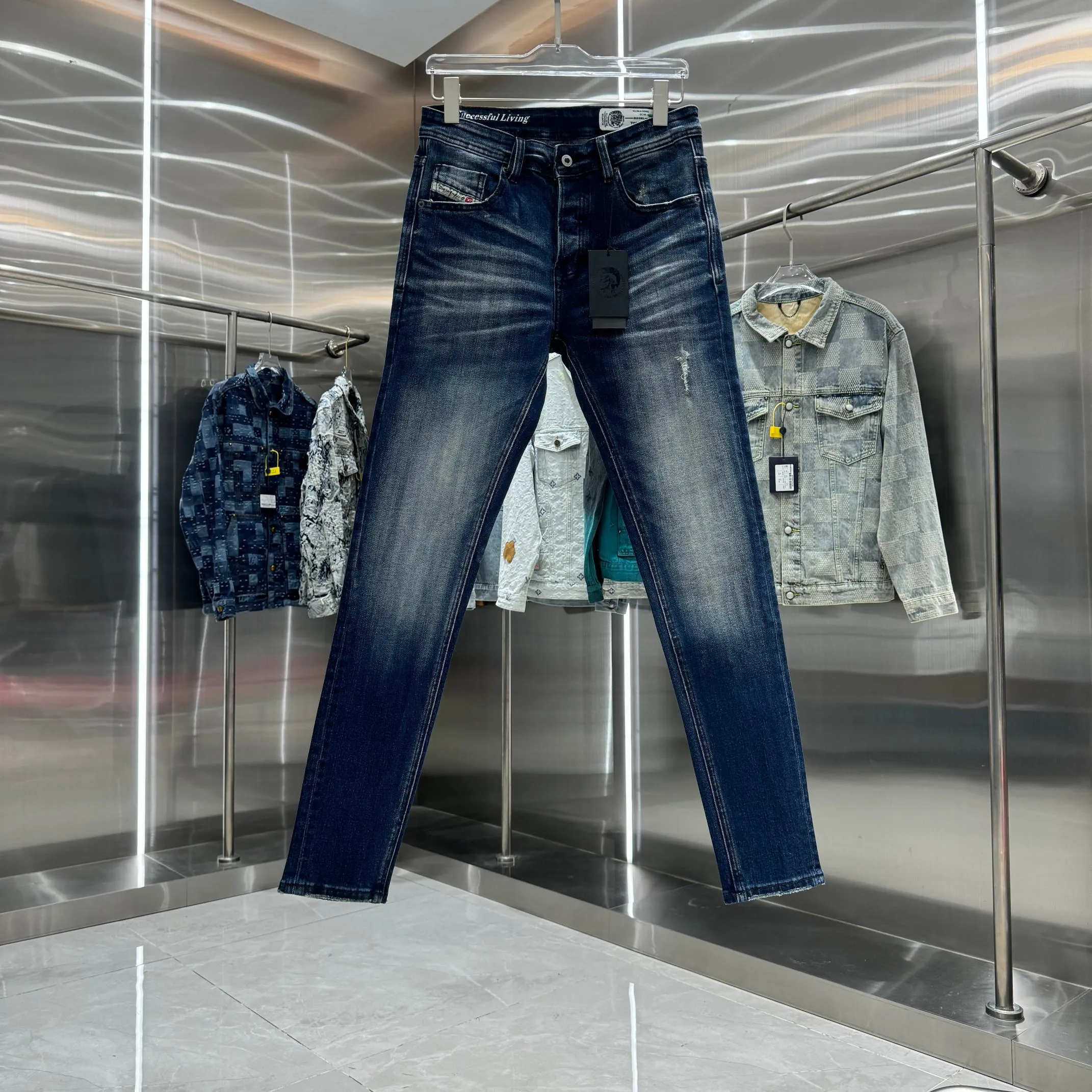 P300 DSQUARED2 Heavy-duty washed and frayed street trend slim-fitting stretch jeans Color Blue Size 30 32 34 36 38 40