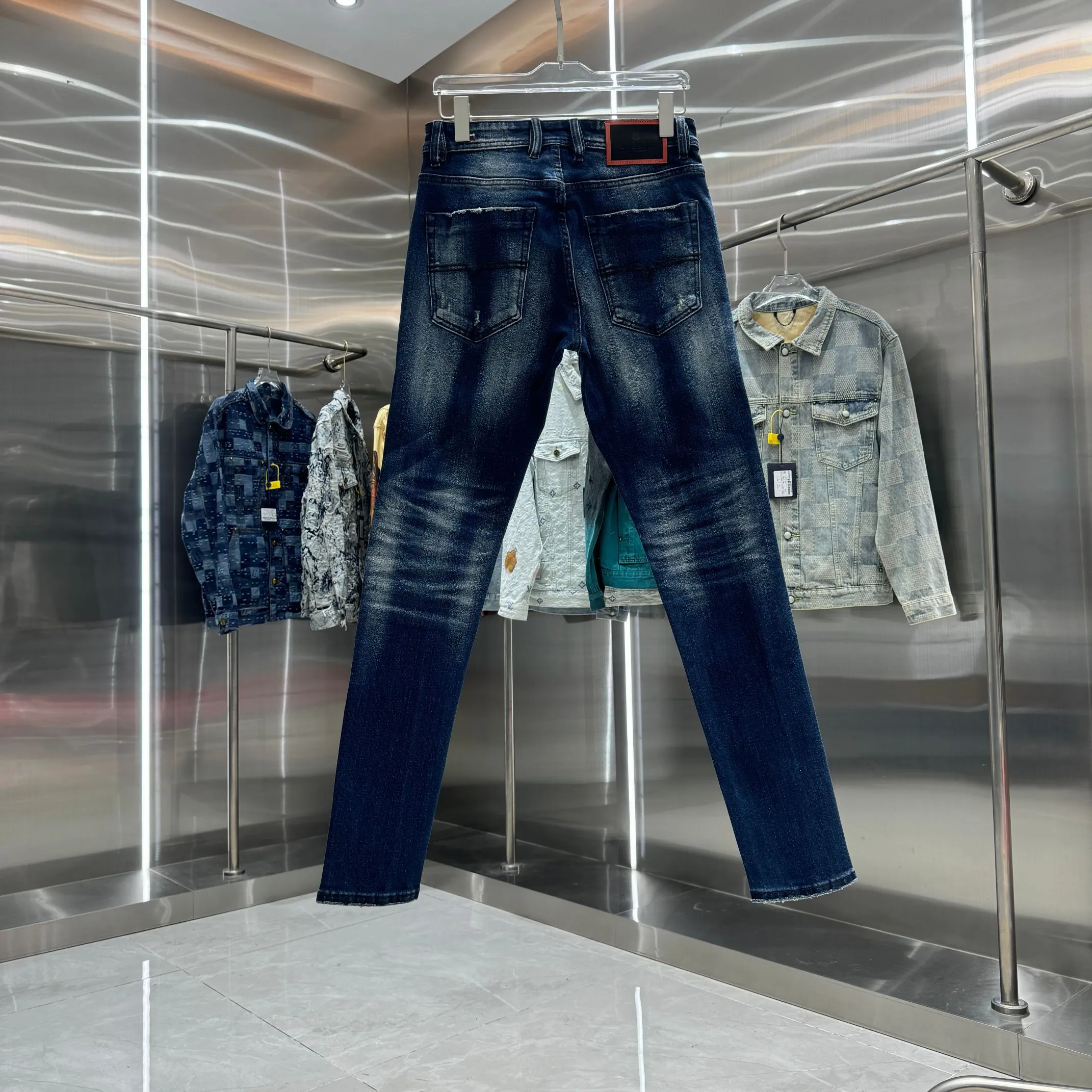 P300 DSQUARED2 Heavy-duty washed and frayed street trend slim-fitting stretch jeans Color Blue Size 30 32 34 36 38 40