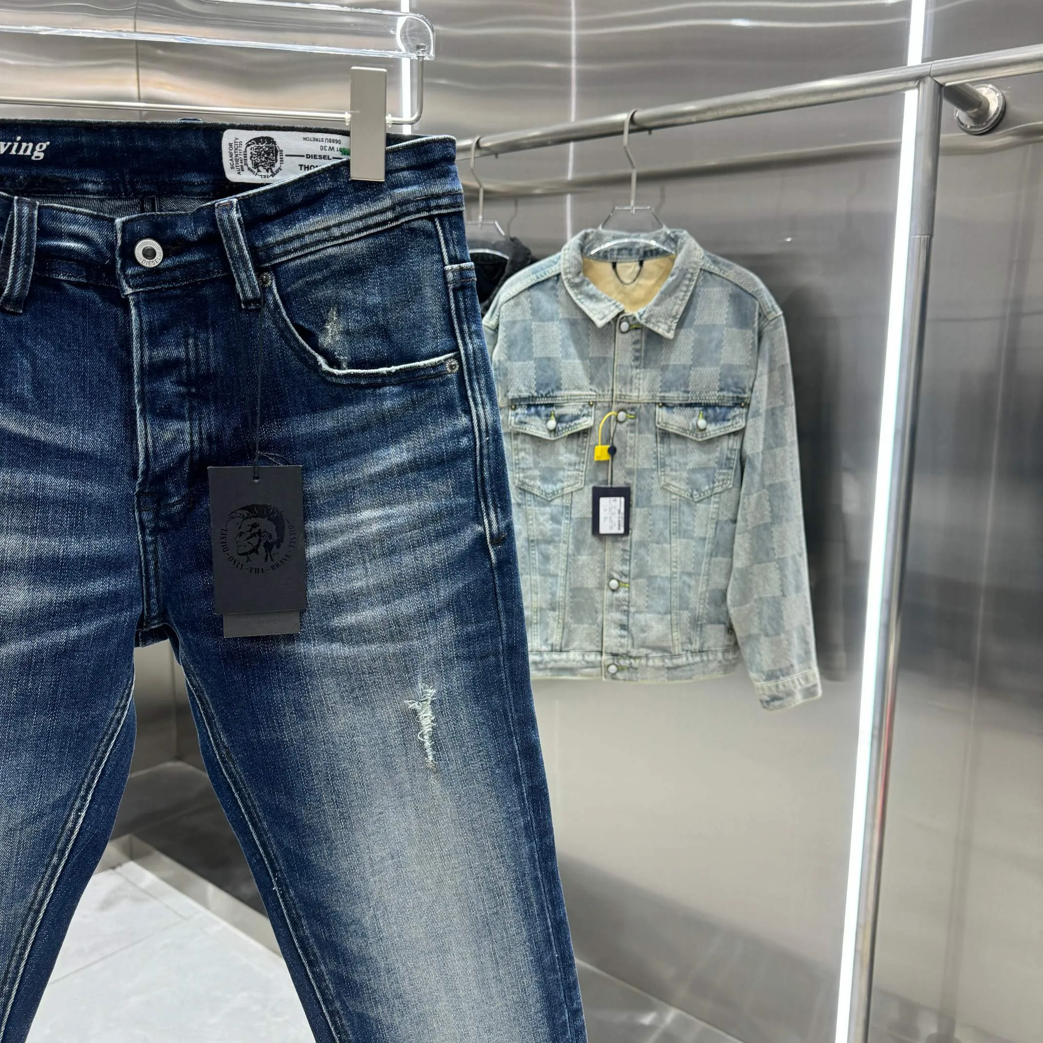 P300 DSQUARED2 Heavy-duty washed and frayed street trend slim-fitting stretch jeans Color Blue Size 30 32 34 36 38 40