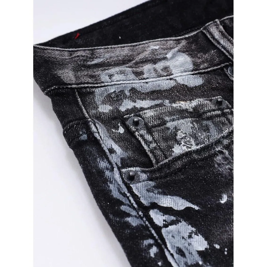 P186 model number Cc844 D2 new splash-ink men's ripped trendy jeans with elastic personalized patches and slim-fitting beggar's pants with small feet. Top-quality materials, super soft high cotton washed denim fabric. Each piece of washed denim fabric costs up to three times more than the conventional process. The touch is extremely delicate and the texture is very good. The whole body is simple and elegant. The back pocket of the trousers adopts high-end direct-injection technology. Extremely exquisite. Full marks for details. Color: Picture color Code number: m-2xl