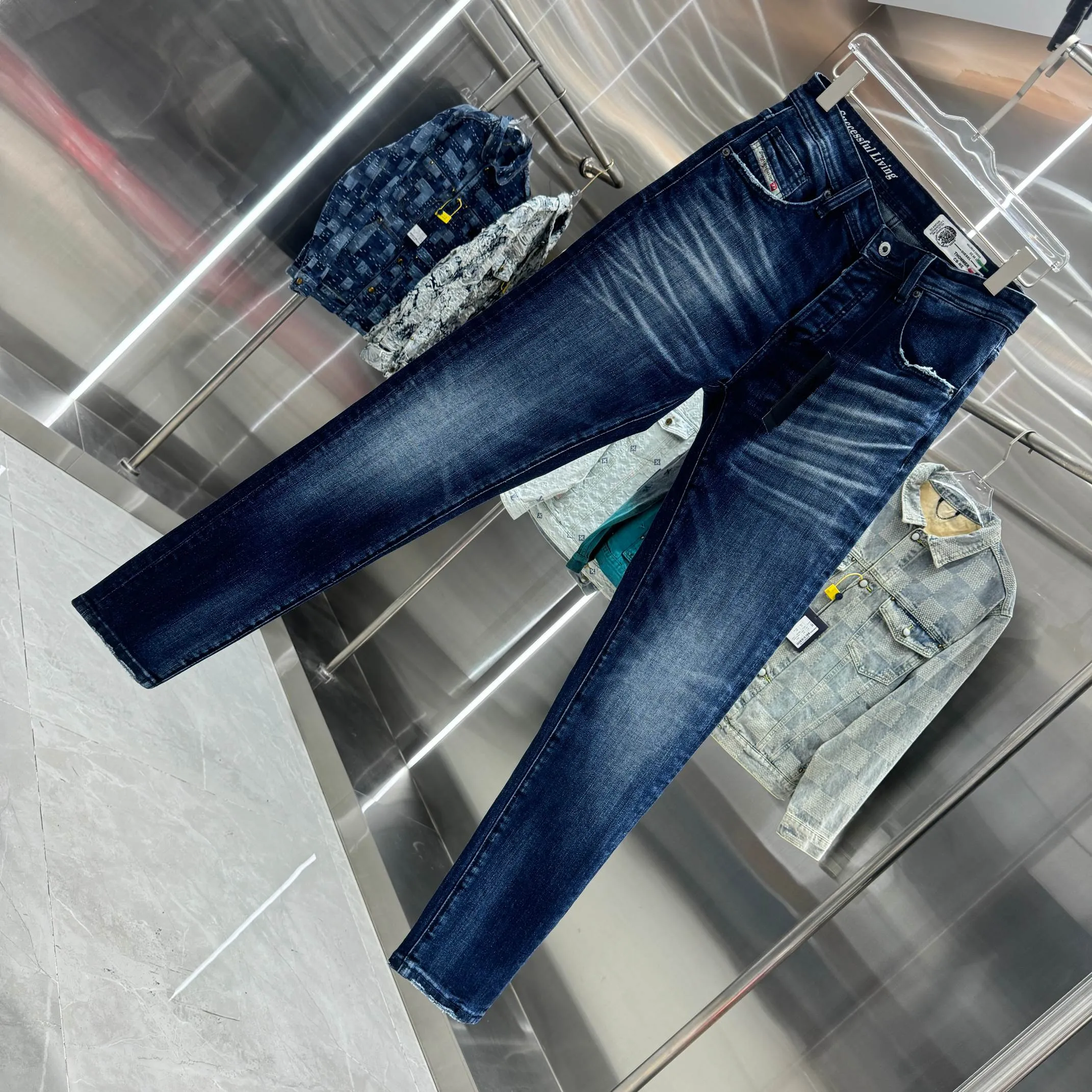 P300 DSQUARED2 Heavy-duty washed craft street fashion slim fit stretch jeans Color Blue Size 30 32 34 36 38 40
