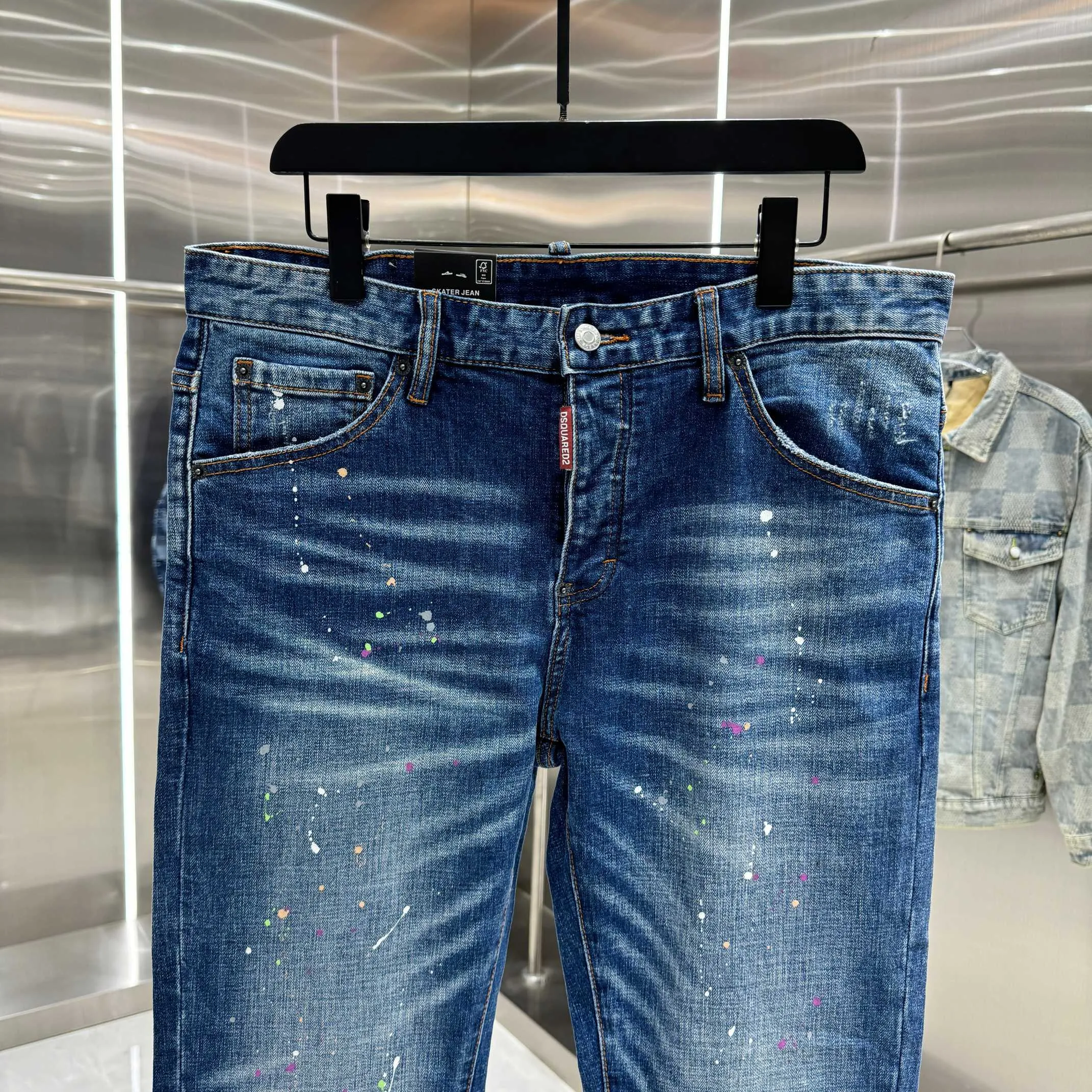 P300 DSQUARED2 Graffiti washed craft street fashion slim fit stretch jeans Color Blue Size 30 32 34 36 38 40