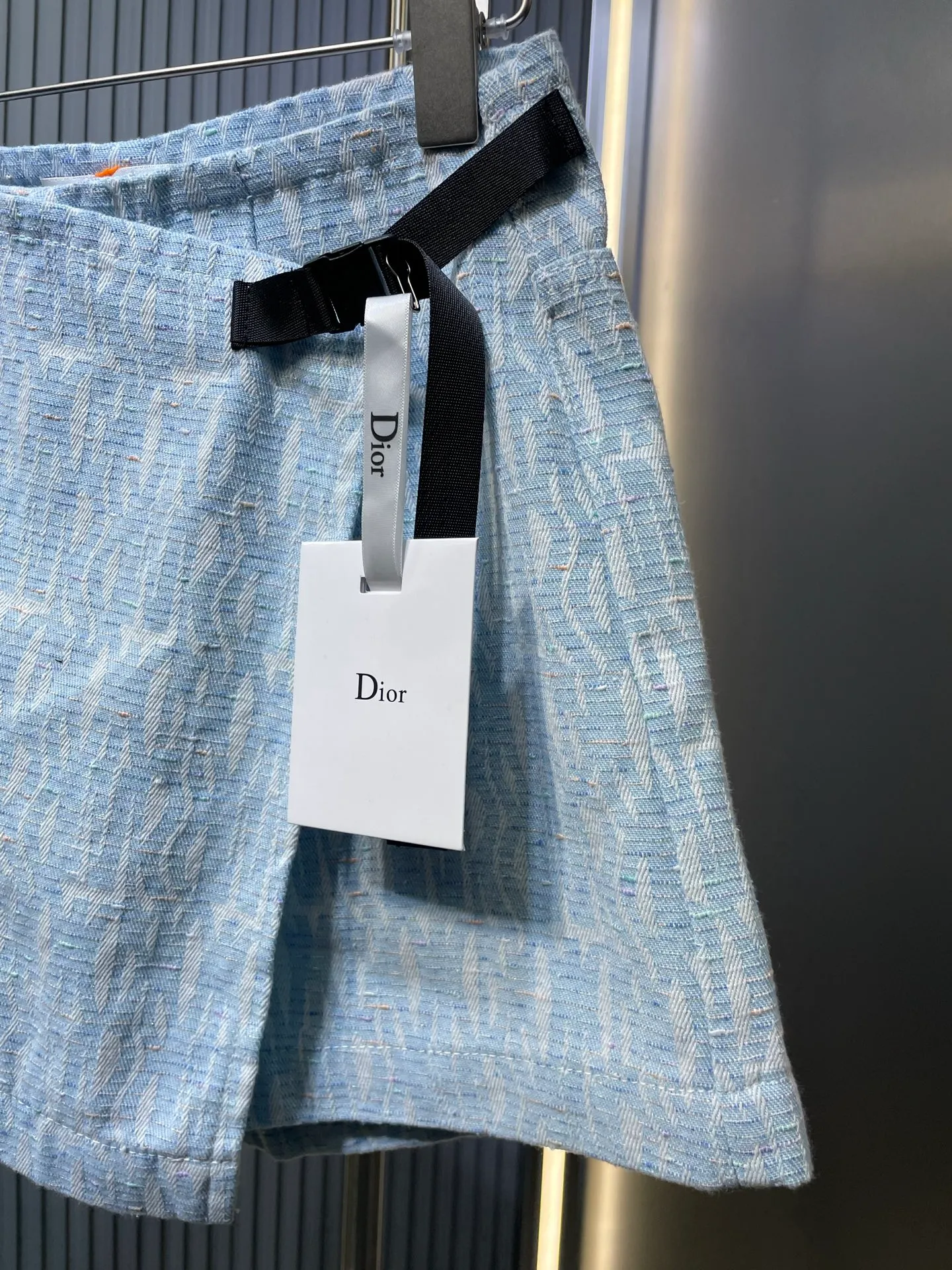 🅿️350 DIO25 new letter metal buckle panel pants skirt, customized twill fabric! Classic patchwork culottes design! Versatile, fashionable and high-end! Age-reducing girlish style is elegant and charming! A wardrobe essential! The 3D three-dimensional tailoring is extremely slimming, and it is highly recommended to keep it for yourself✔️SML