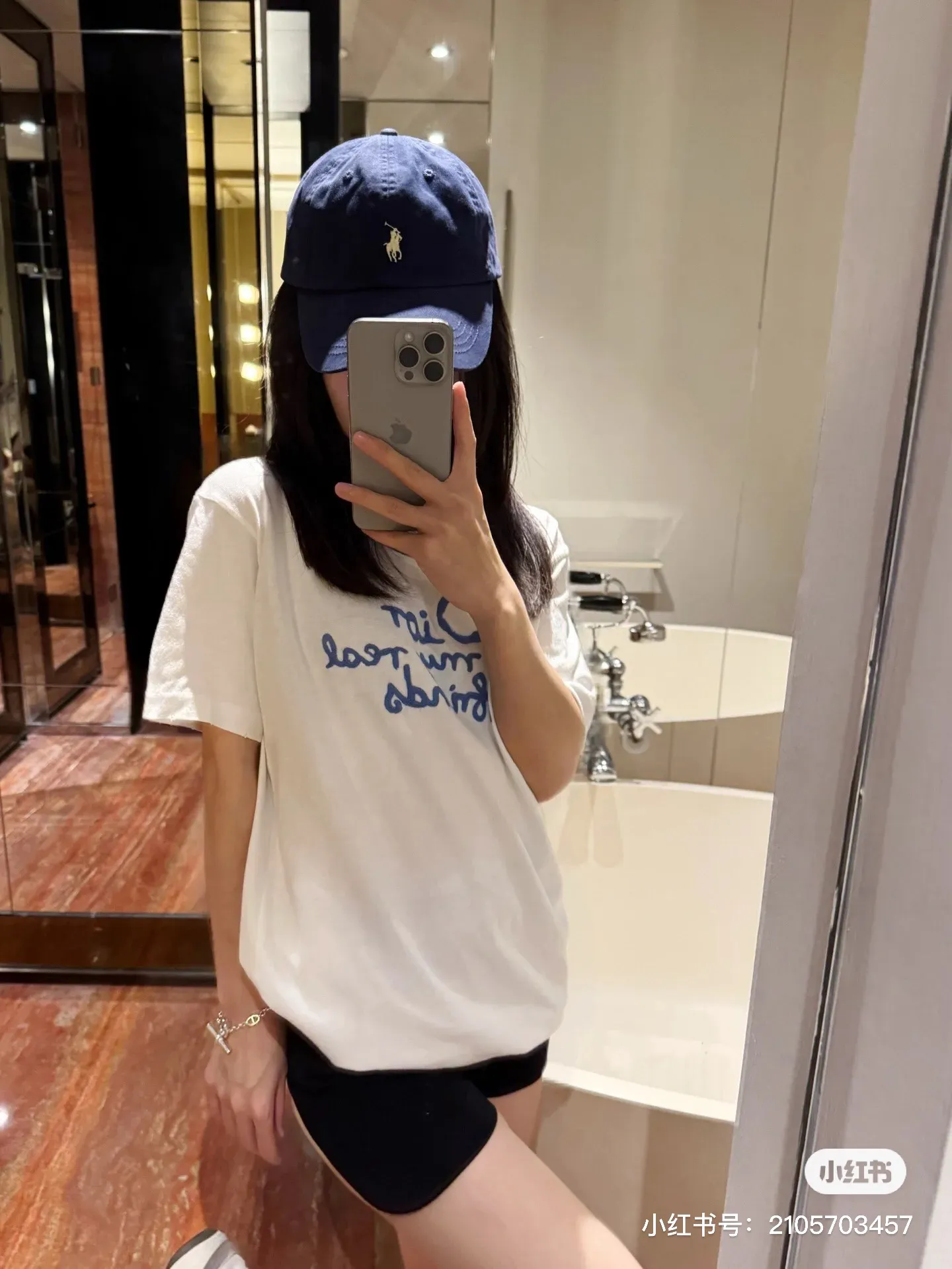 🅿️138 M238#Dior•🇫🇷25ss new linen cotton thin round neck short-sleeved T-shirt ✅✅✅Ready stock Focus on quality Feel free to compare Size: S M L Color: White Black