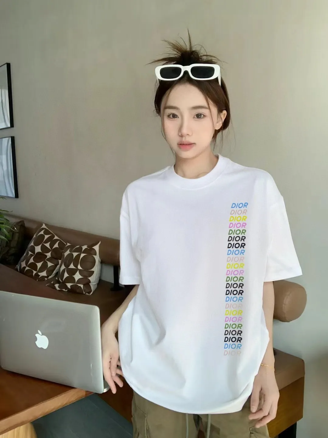 🅿️170 [DIOR Dior] 2025FW short-sleeved T-shirt LOGO printing High-end 26s double yarn 300g fabric Heavy fabric Customized frame ribbing in the same cylinder and dyeing Complete three standards Same style for men and women Color: Black White Size: S M L XL 2XL